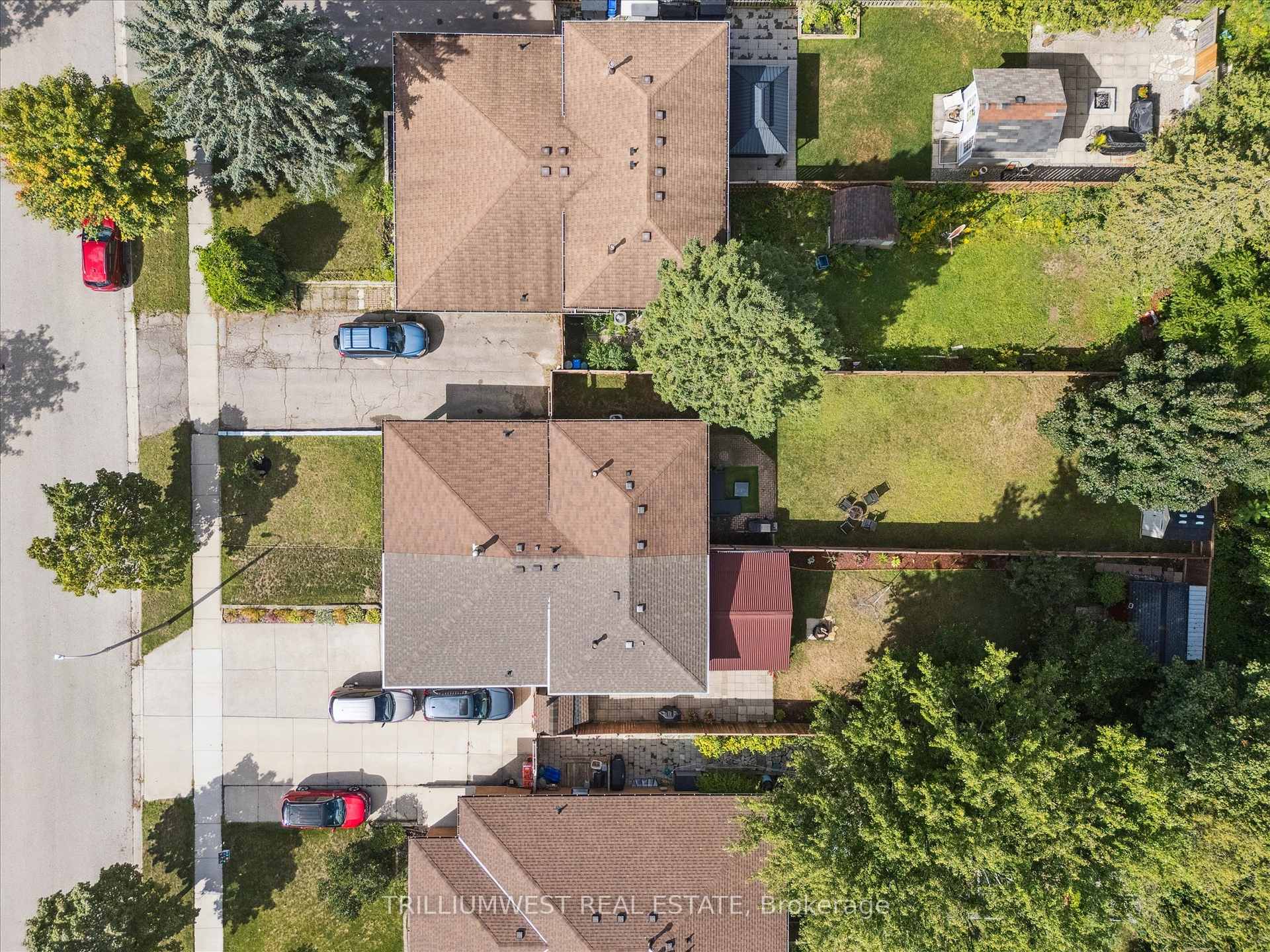 Photo 13 of 94 Markwood Drive, Kitchener — HOMEH