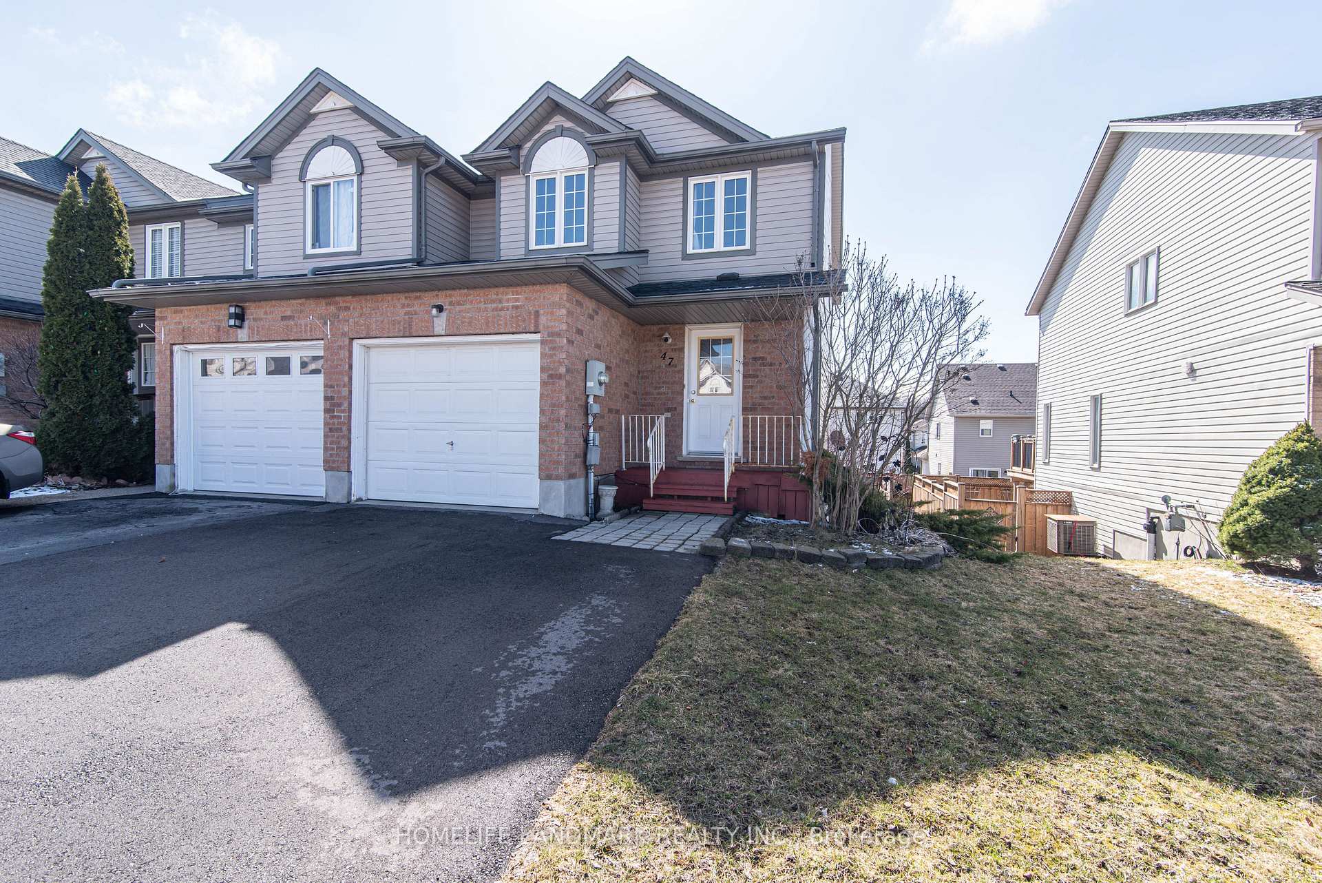 Photo 1 of 47 Foxglove Crescent, Kitchener — HOMEH