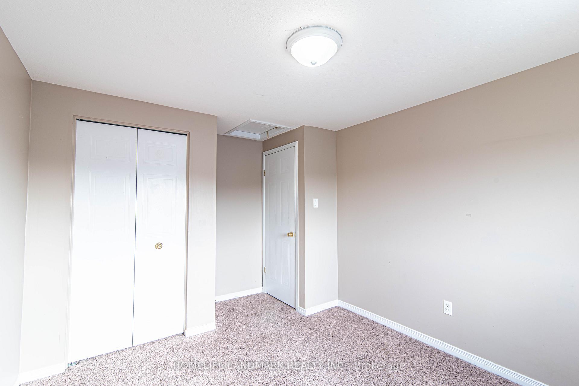 Photo 22 of 47 Foxglove Crescent, Kitchener — HOMEH