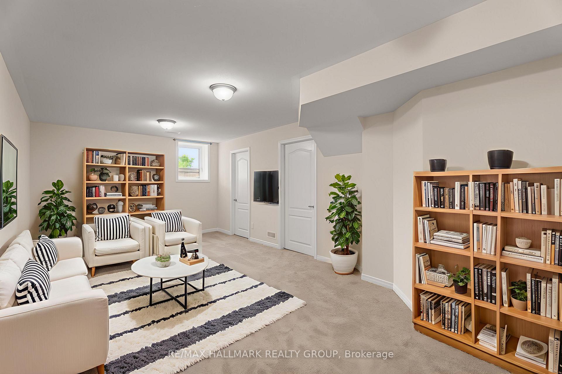 Photo 30 of 521 Radiant Private, Ottawa, Kanata - Emerald Meadows/Trailwest — HOMEH