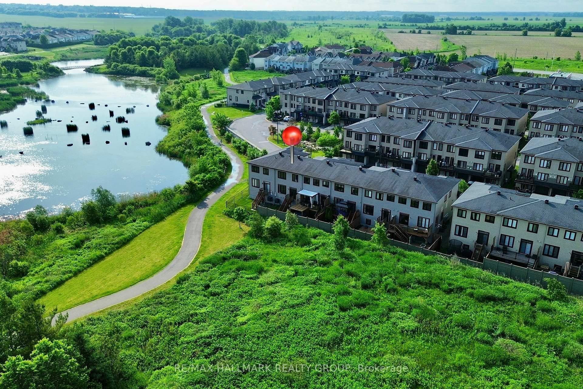 Photo 33 of 521 Radiant Private, Ottawa, Kanata - Emerald Meadows/Trailwest — HOMEH