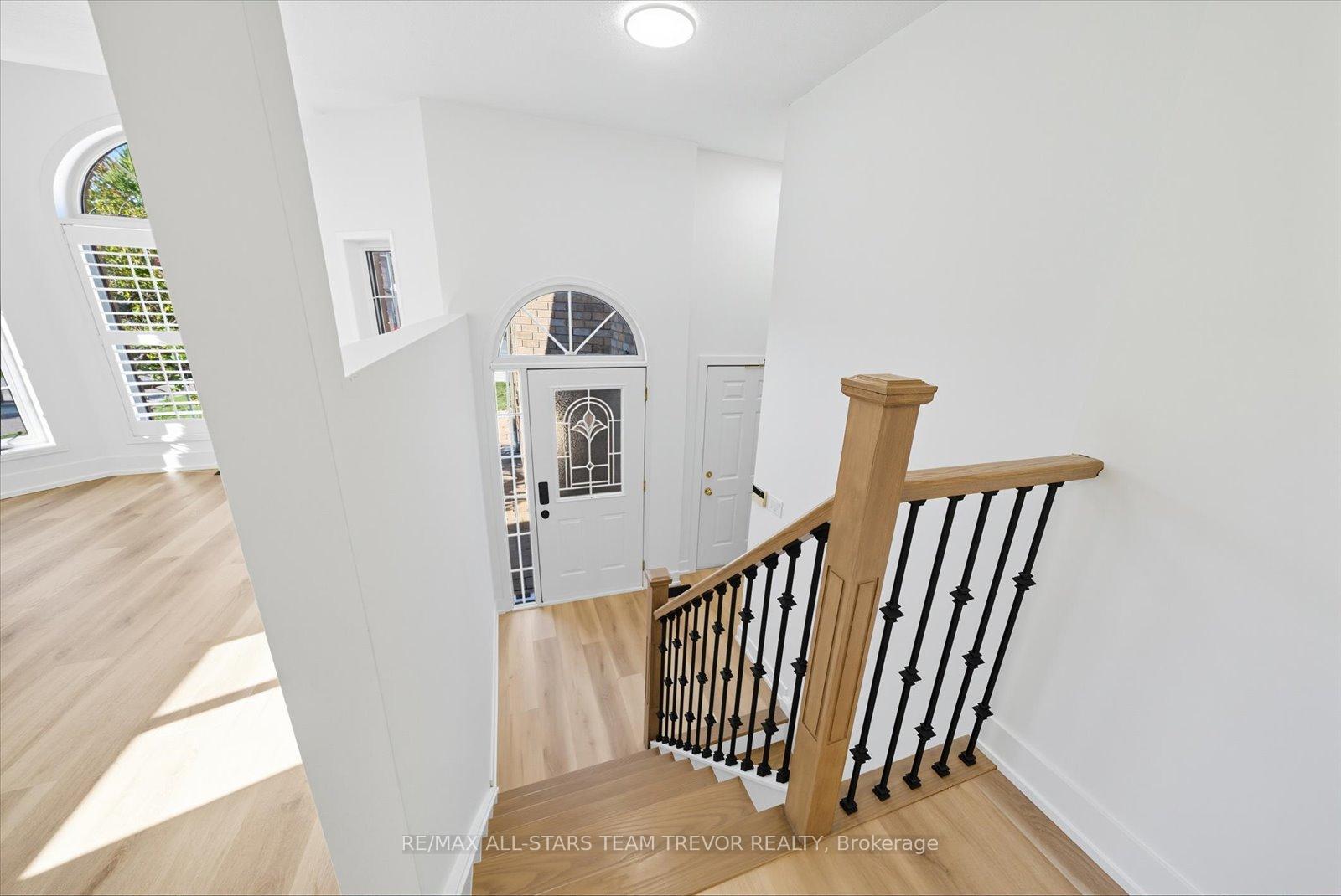 Photo 16 of 1313 Forest Street, Innisfil, Alcona — HOMEH