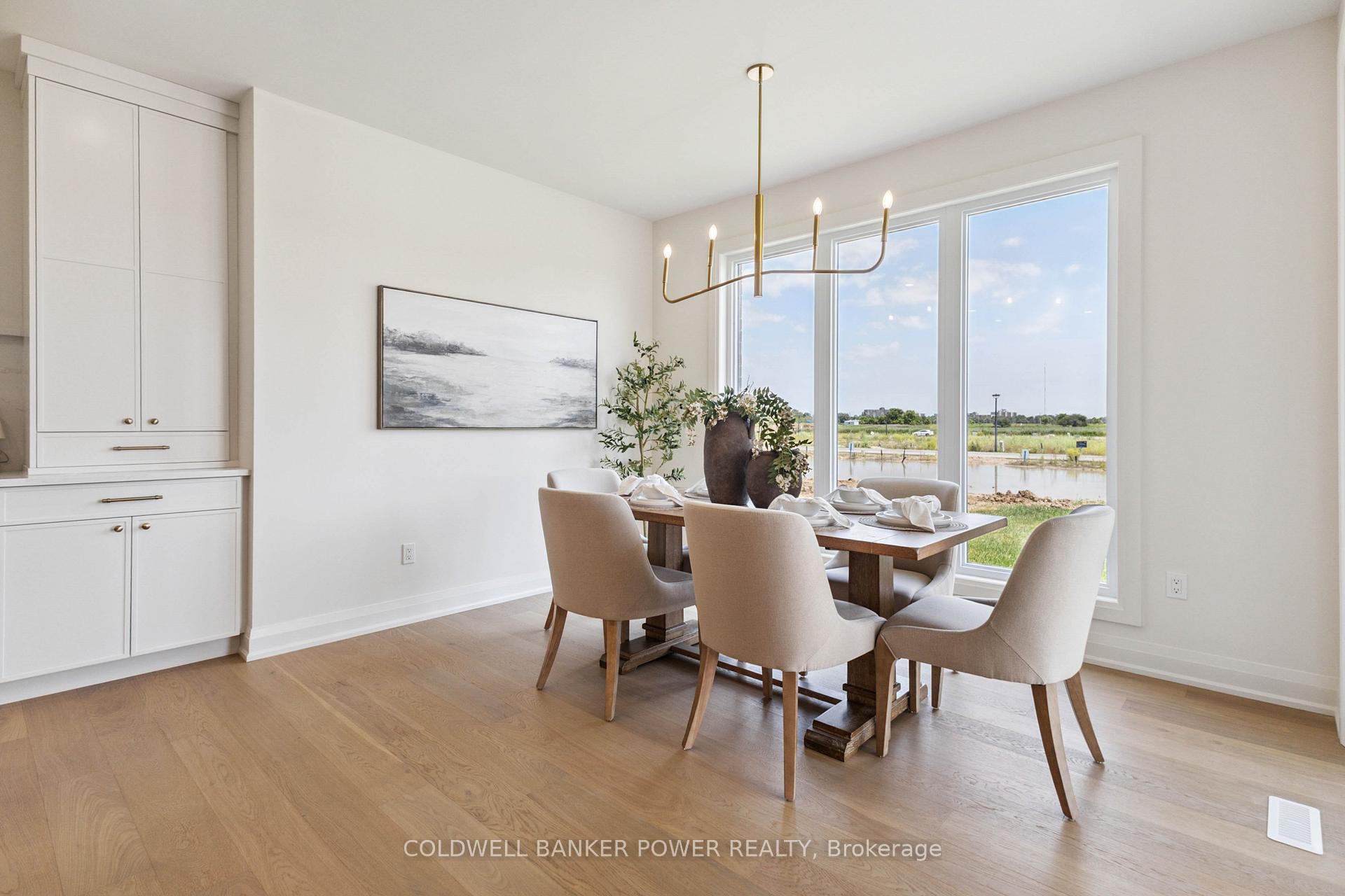Photo 5 of 6355 Jack England Drive, London, South V — HOMEH