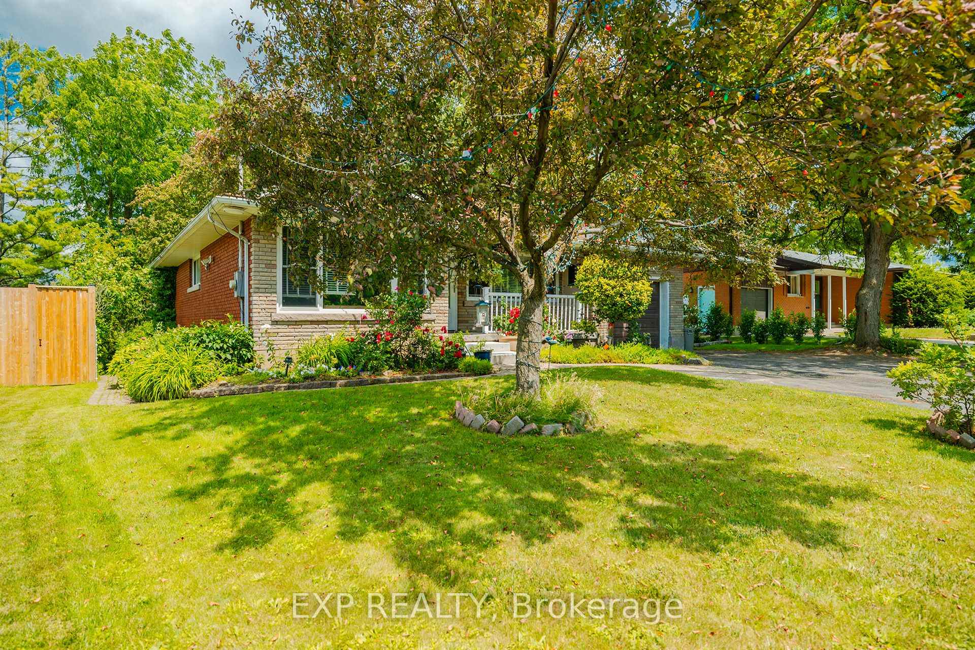 Photo 2 of 392 Fischer Hallman Road, Kitchener — HOMEH