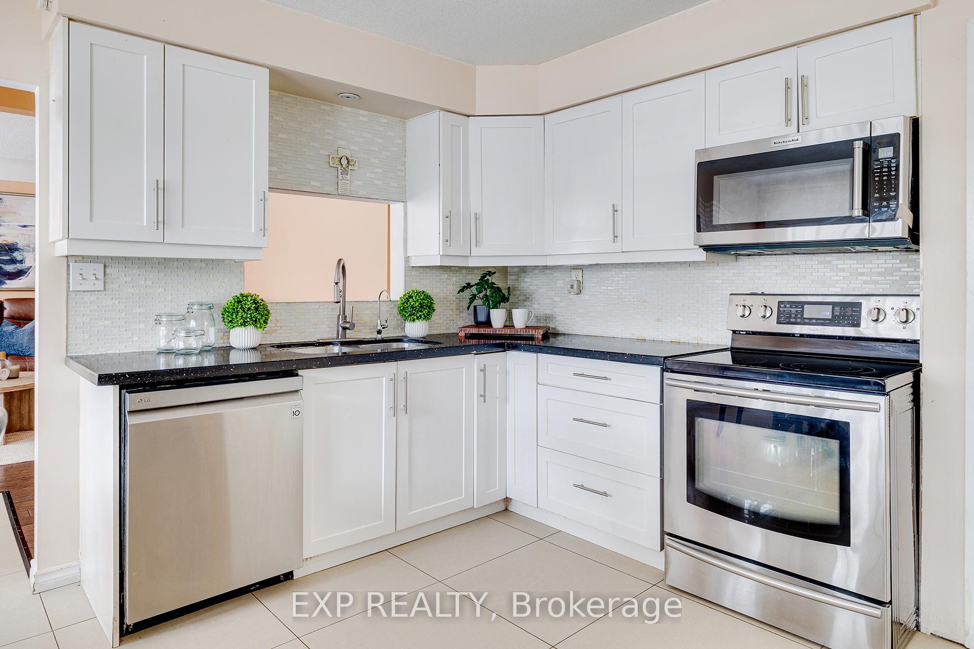 Photo 9 of 392 Fischer Hallman Road, Kitchener — HOMEH