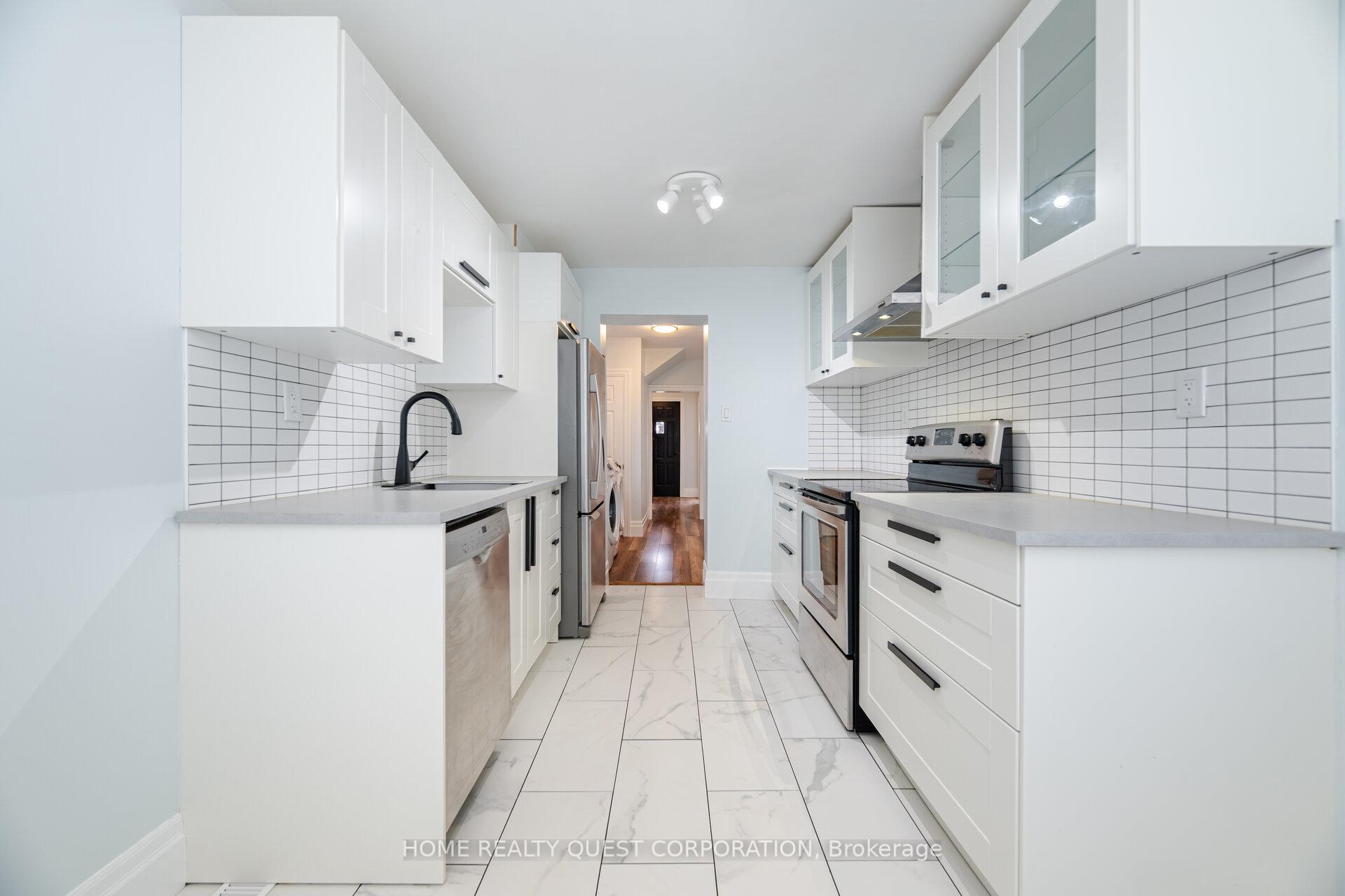 Photo 16 of Unit Upper Level, 99 Cope Street, Hamilton, Homeside — HOMEH