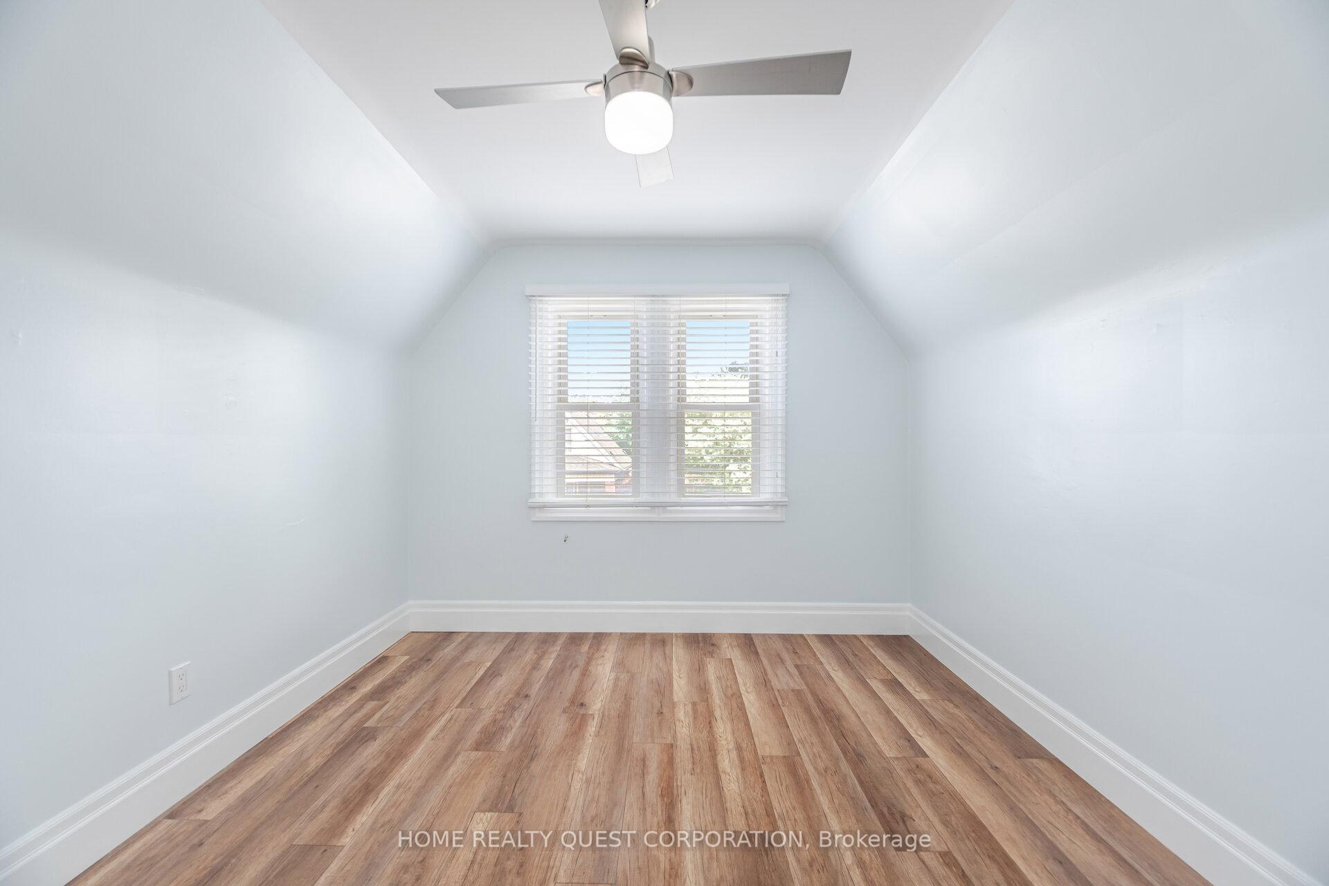 Photo 24 of Unit Upper Level, 99 Cope Street, Hamilton, Homeside — HOMEH