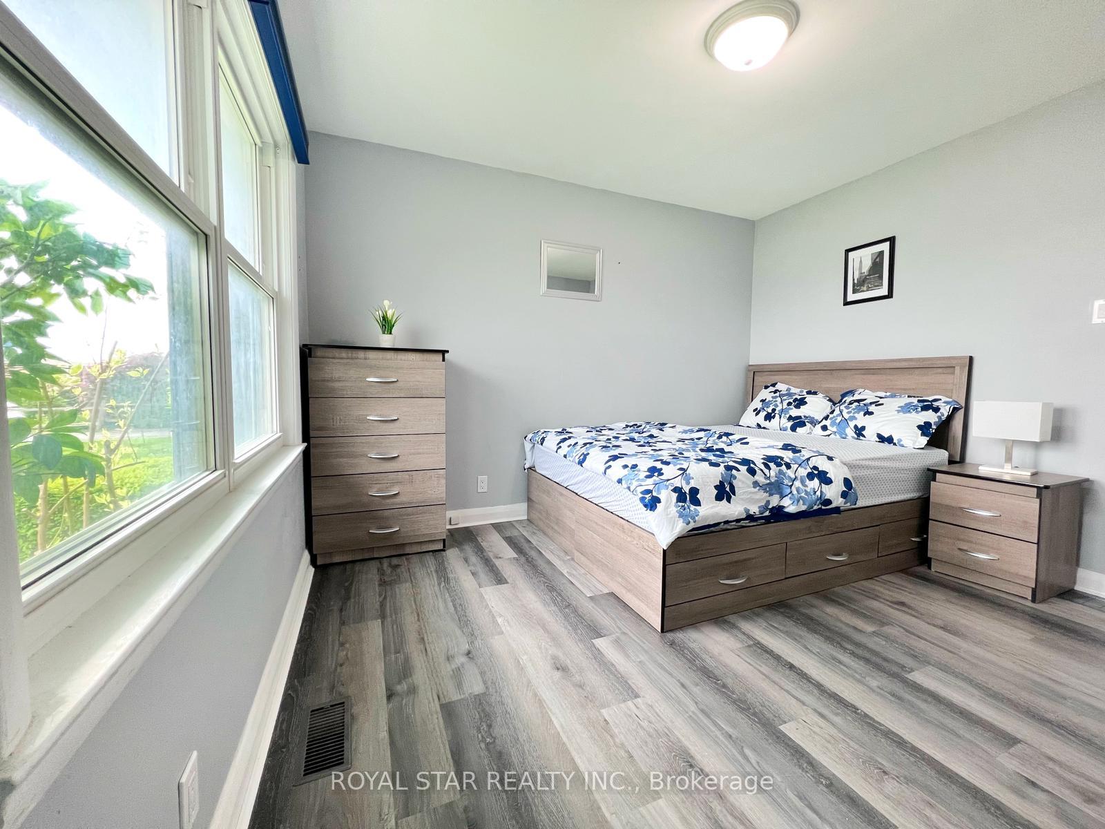 Photo 13 of 527 Clarke Road, London, East H — HOMEH