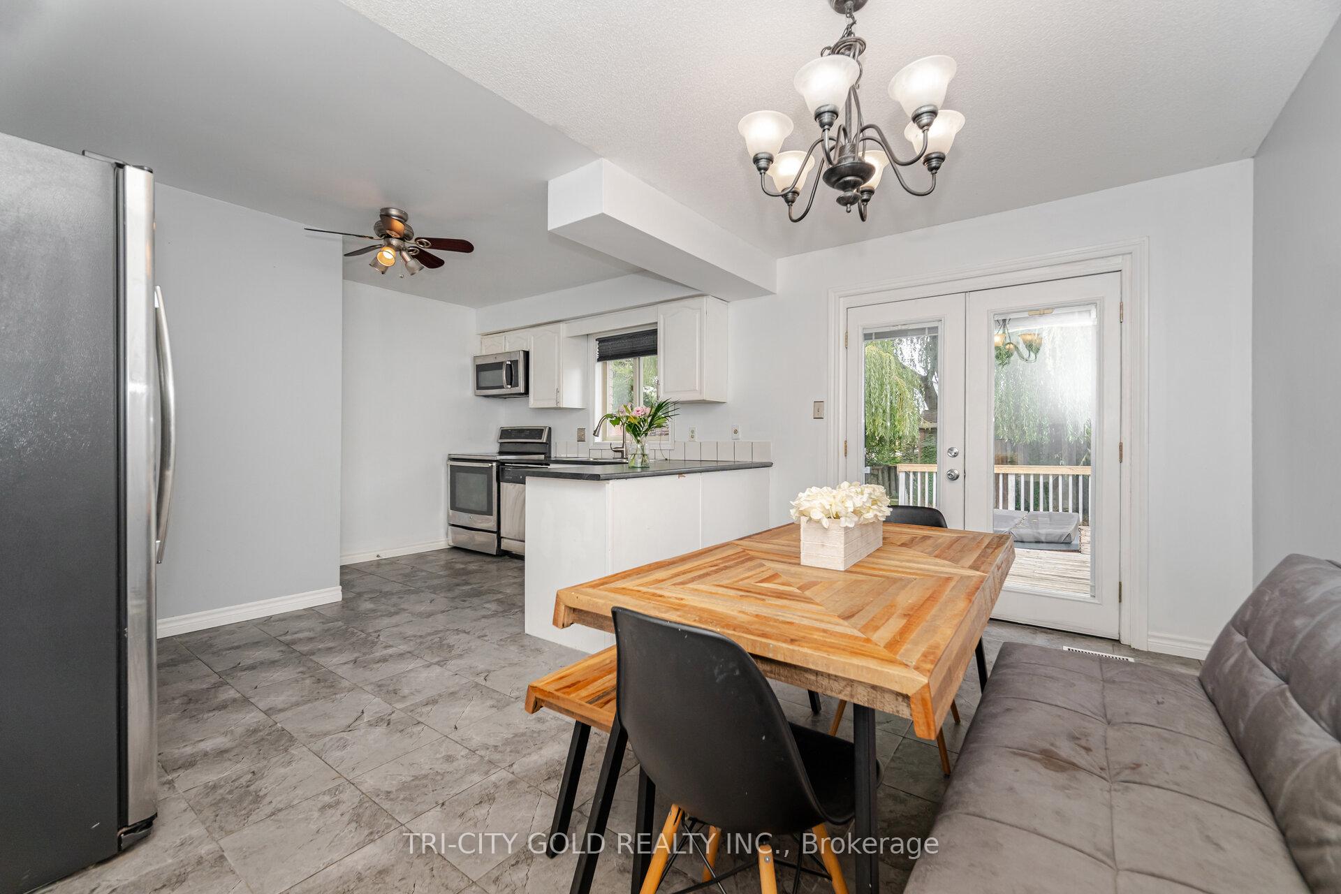 Photo 14 of 20 Rauch Court, Kitchener — HOMEH