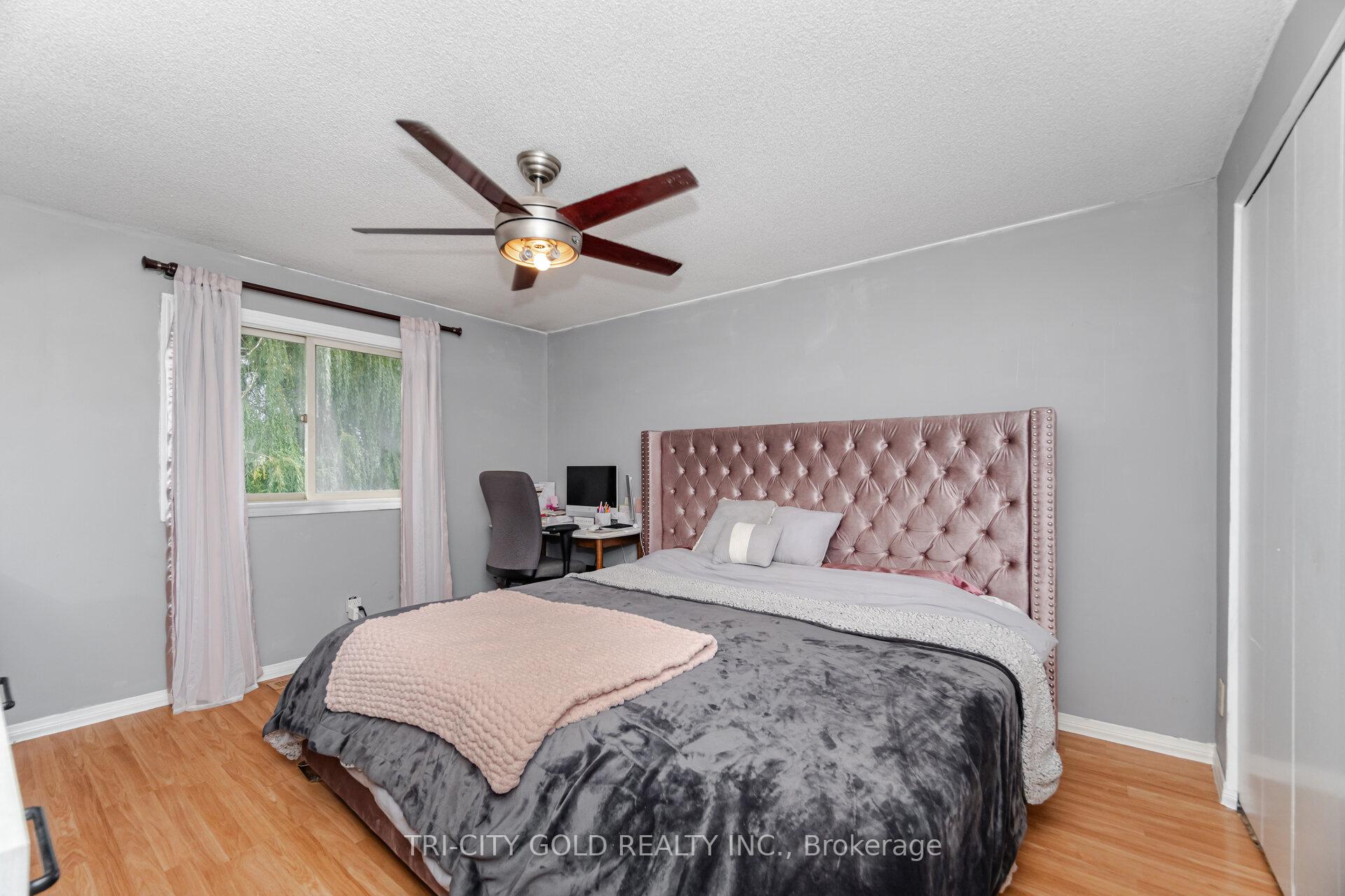 Photo 18 of 20 Rauch Court, Kitchener — HOMEH