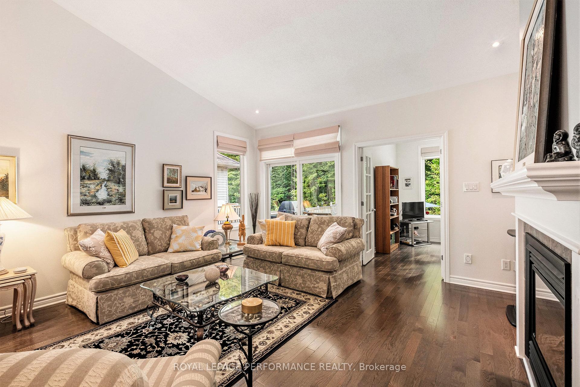 Photo 4 of 414 Statewood Drive, Ottawa, Kanata - Morgan's Grant/South March — HOMEH