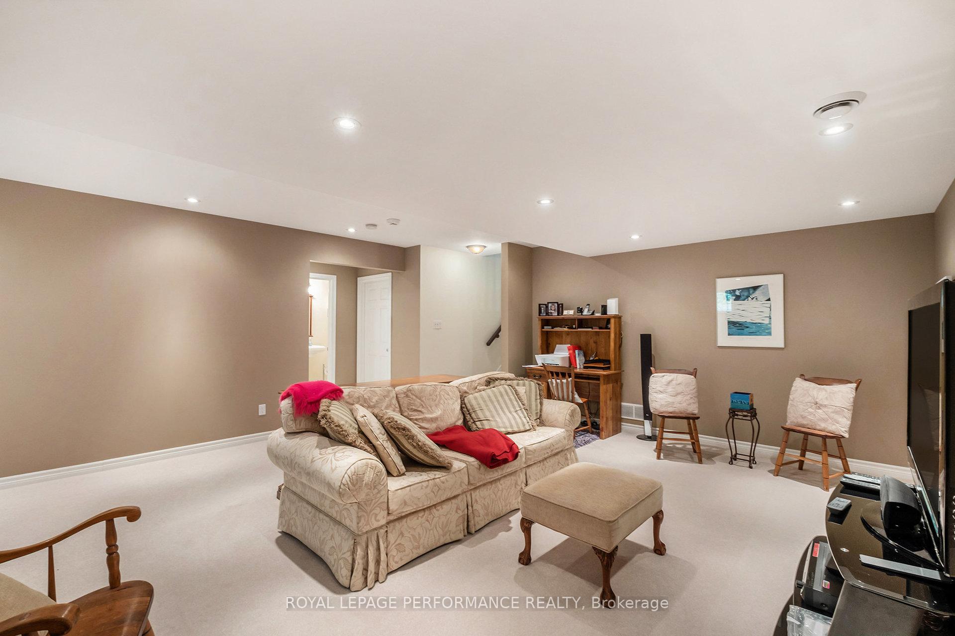 Photo 25 of 414 Statewood Drive, Ottawa, Kanata - Morgan's Grant/South March — HOMEH