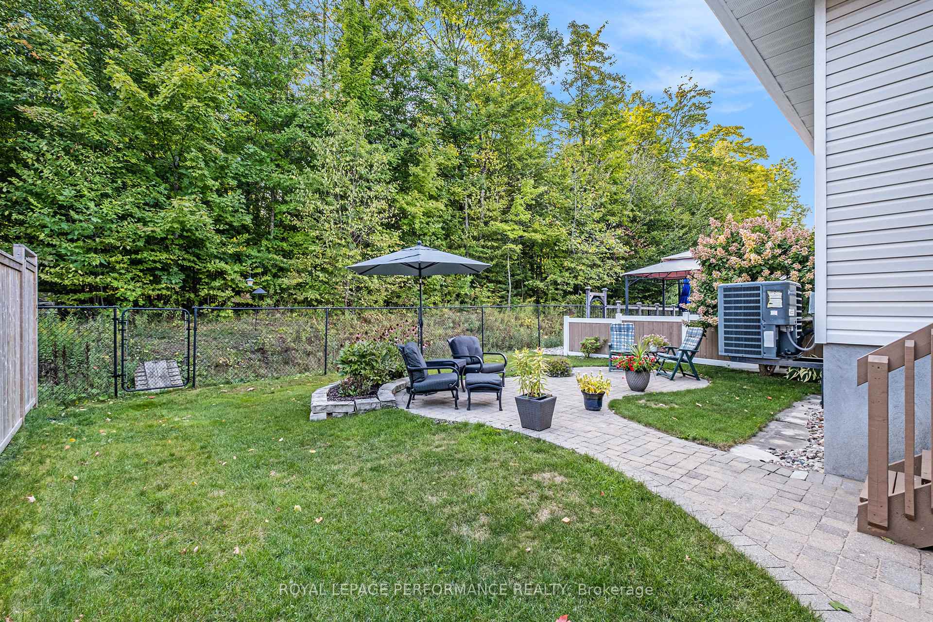 Photo 30 of 414 Statewood Drive, Ottawa, Kanata - Morgan's Grant/South March — HOMEH