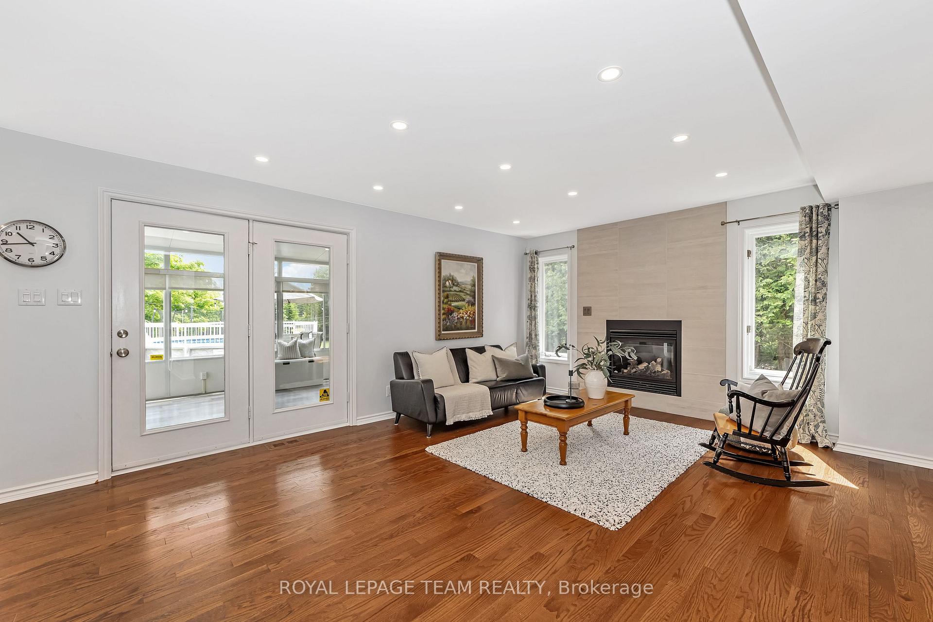 Photo 13 of 1536 Sherruby Way, Ottawa, Kanata - Rural Kanata (Central) — HOMEH