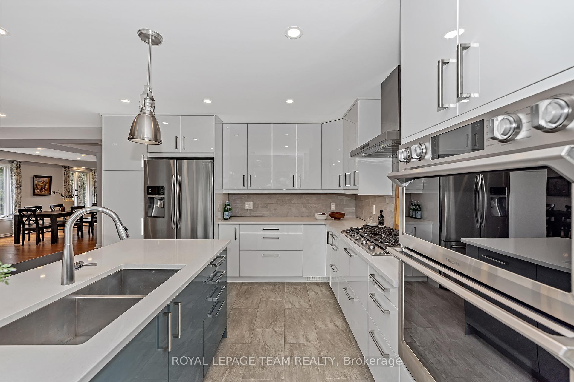Photo 18 of 1536 Sherruby Way, Ottawa, Kanata - Rural Kanata (Central) — HOMEH