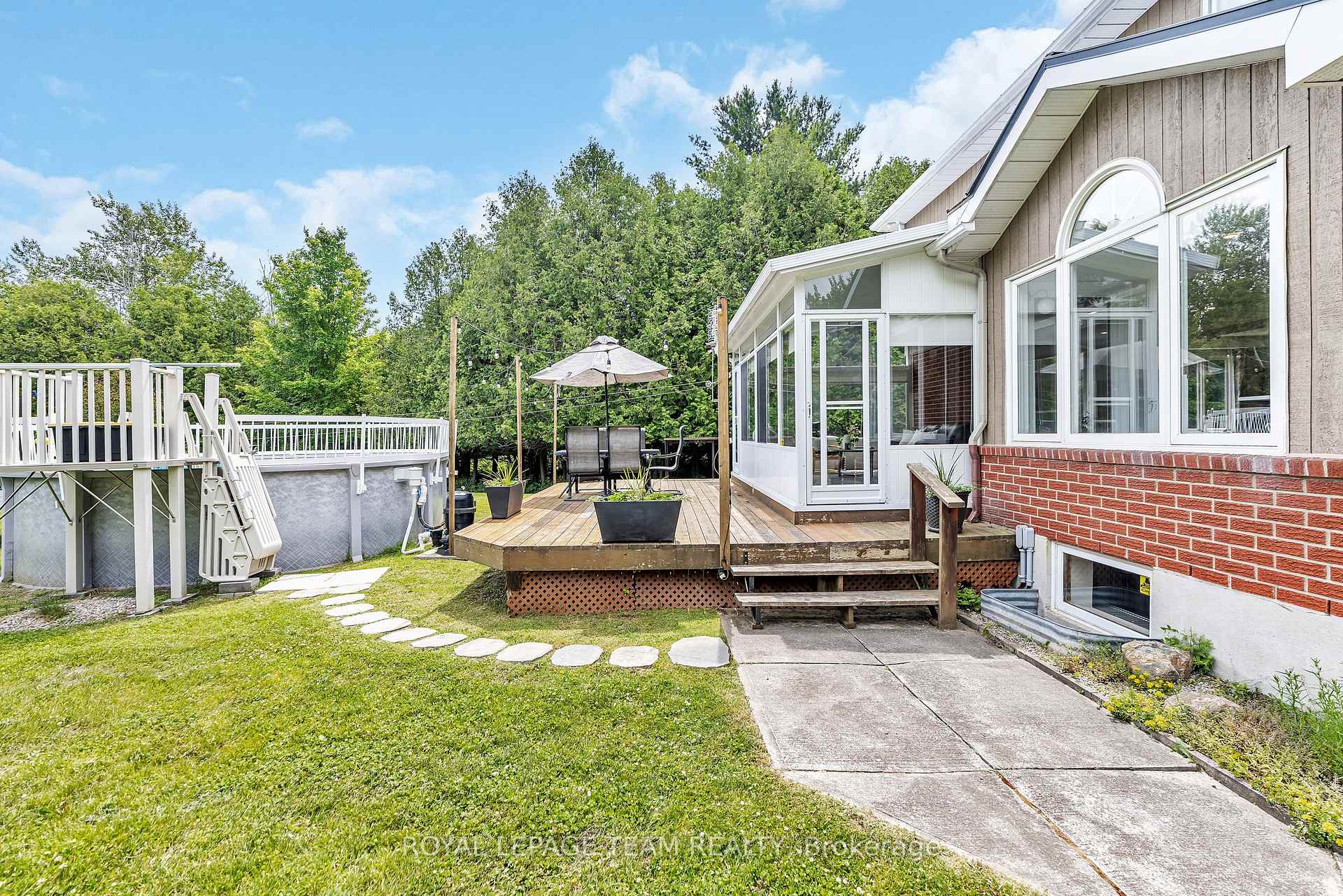 Photo 35 of 1536 Sherruby Way, Ottawa, Kanata - Rural Kanata (Central) — HOMEH