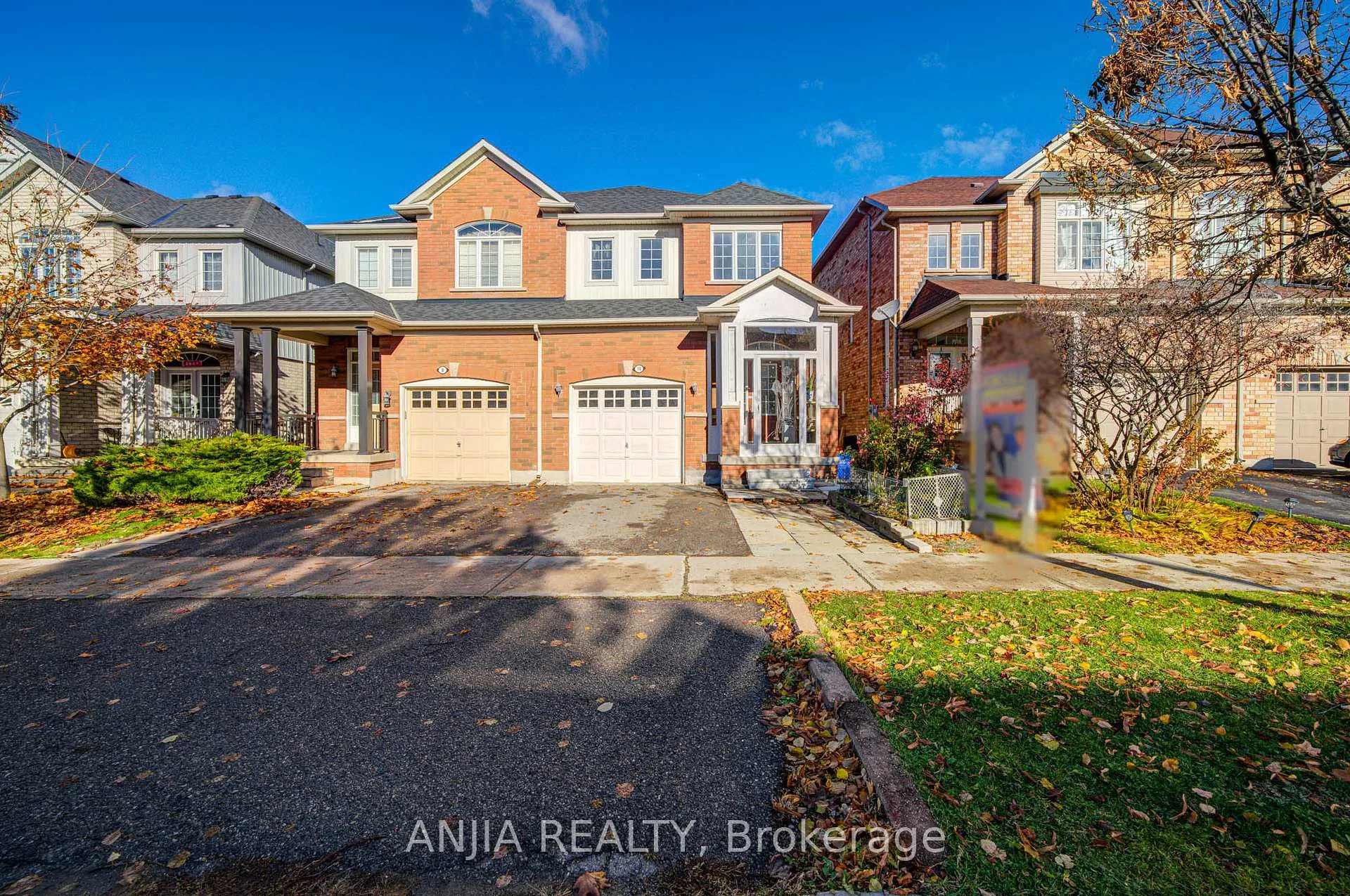 Photo 1 of 10 Wingrove Street, Markham, Wismer — HOMEH