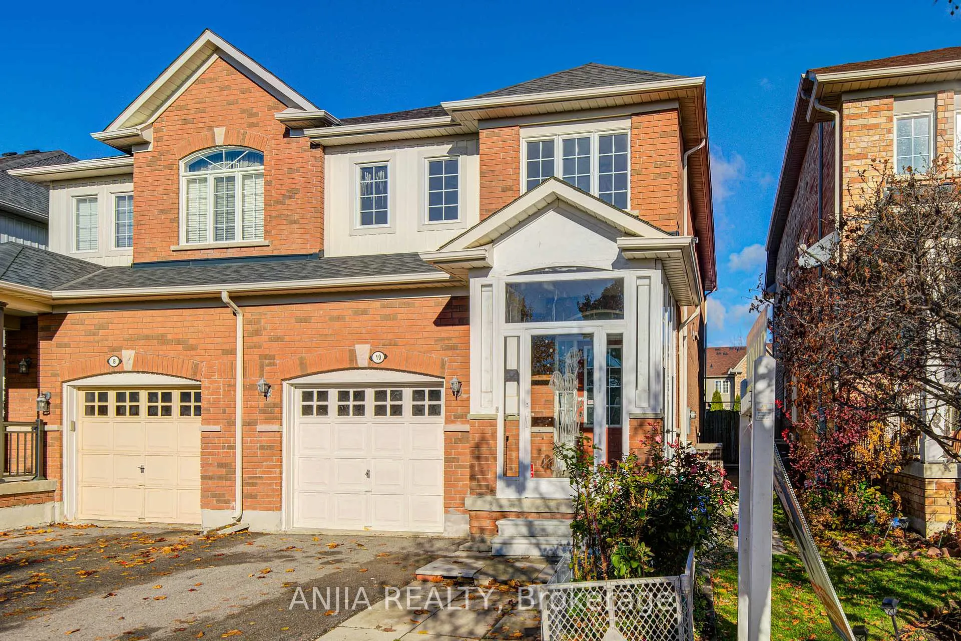 Photo 3 of 10 Wingrove Street, Markham, Wismer — HOMEH