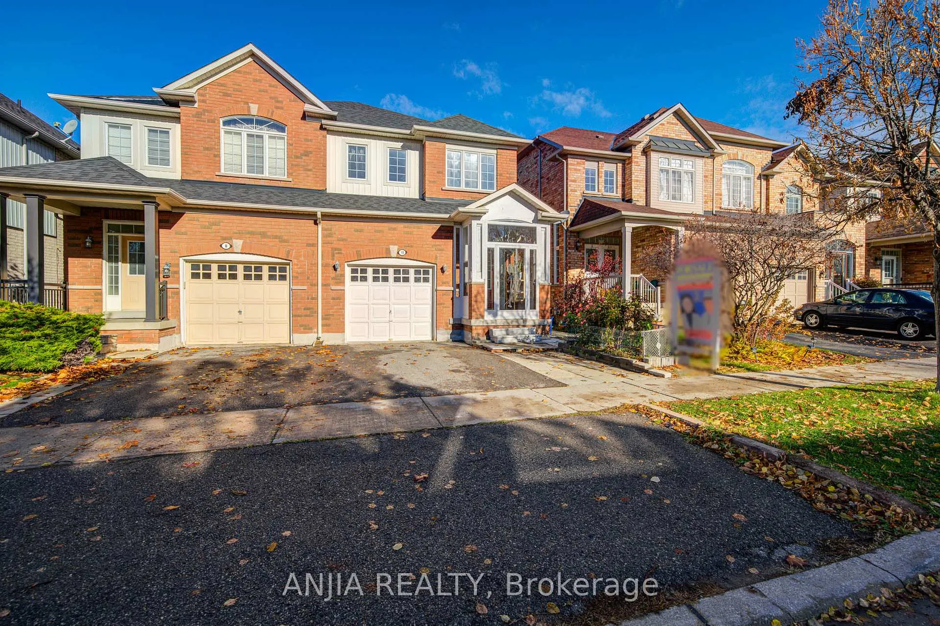 Photo 4 of 10 Wingrove Street, Markham, Wismer — HOMEH