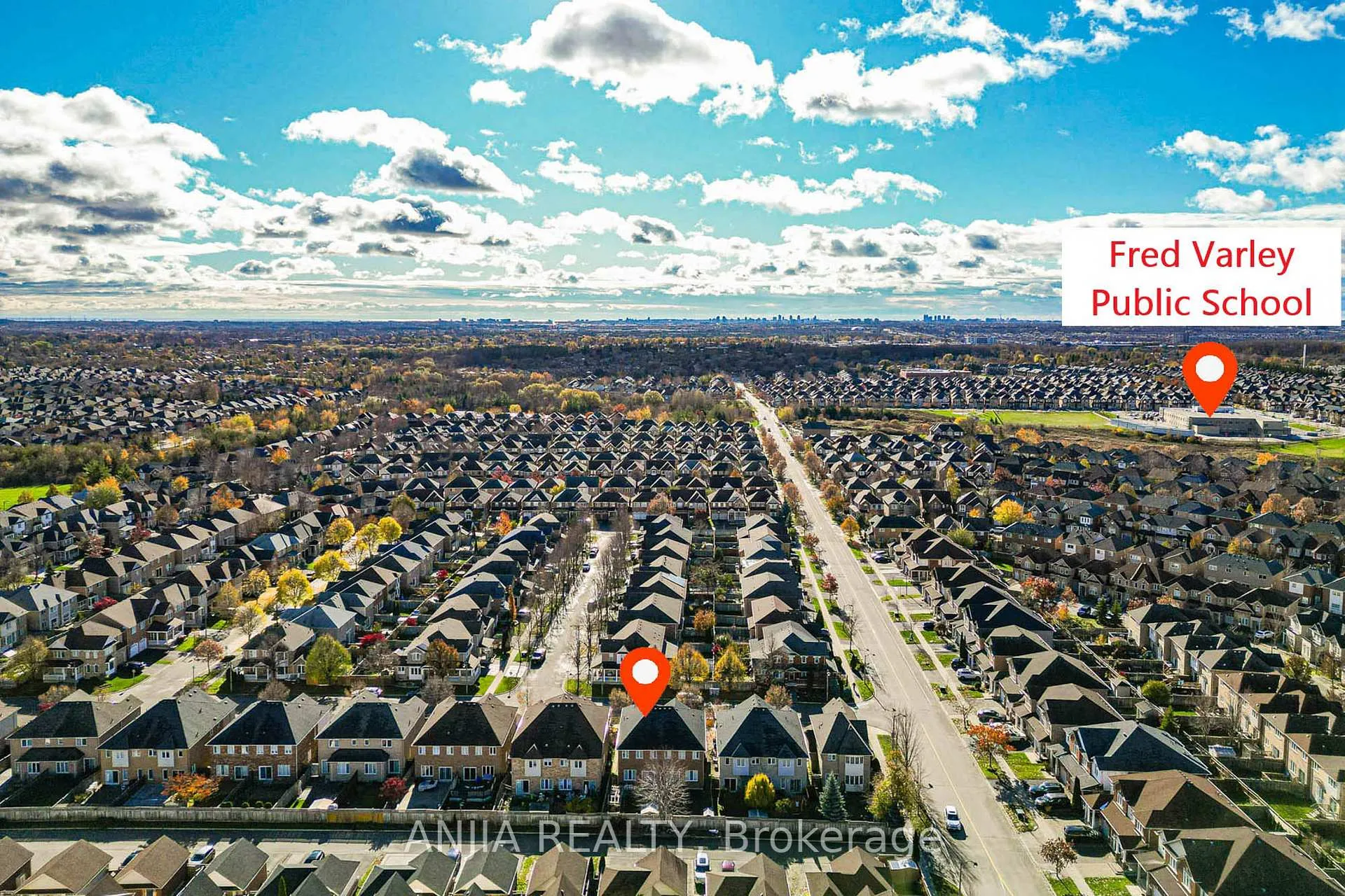 Photo 7 of 10 Wingrove Street, Markham, Wismer — HOMEH