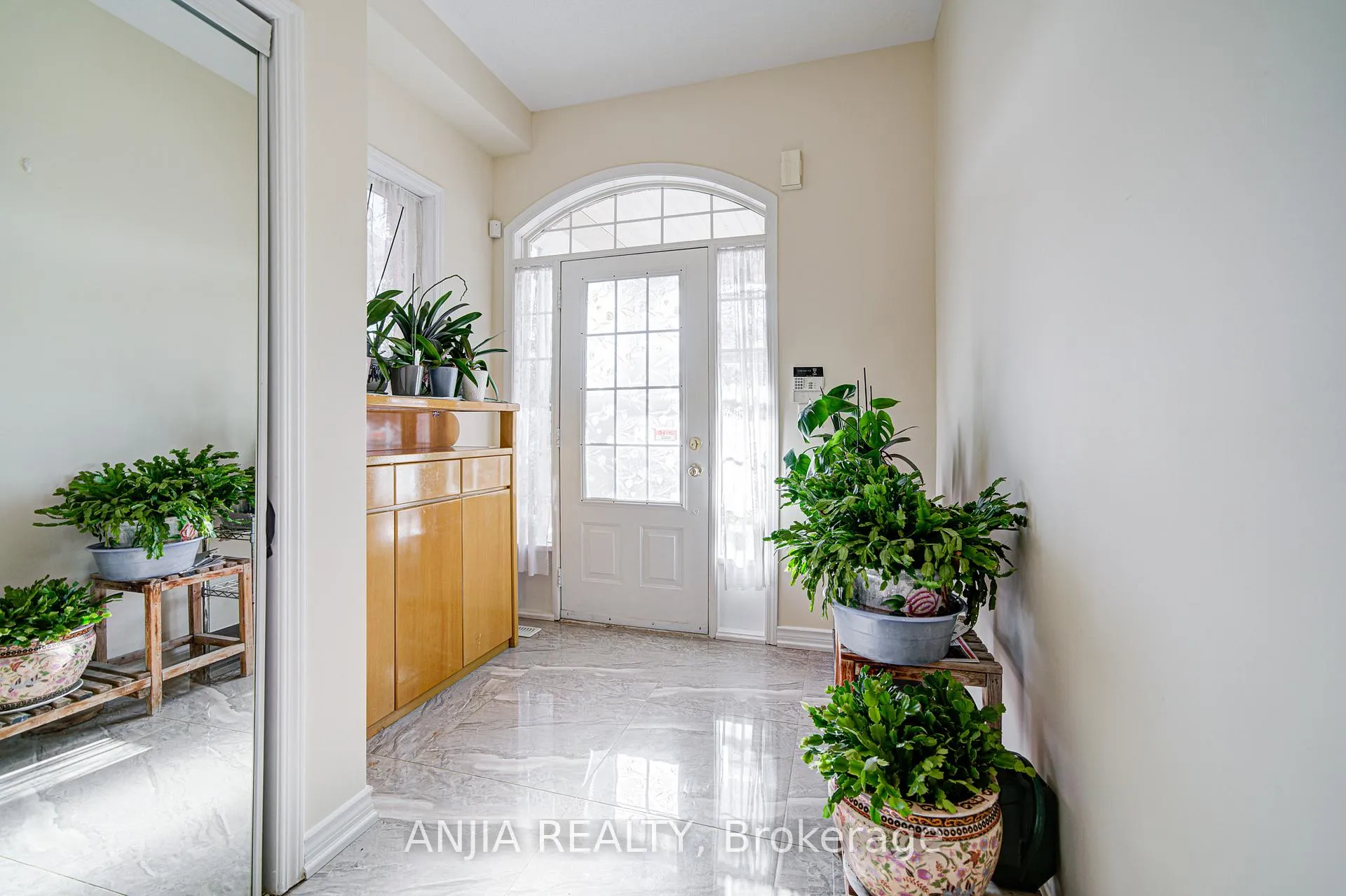 Photo 8 of 10 Wingrove Street, Markham, Wismer — HOMEH