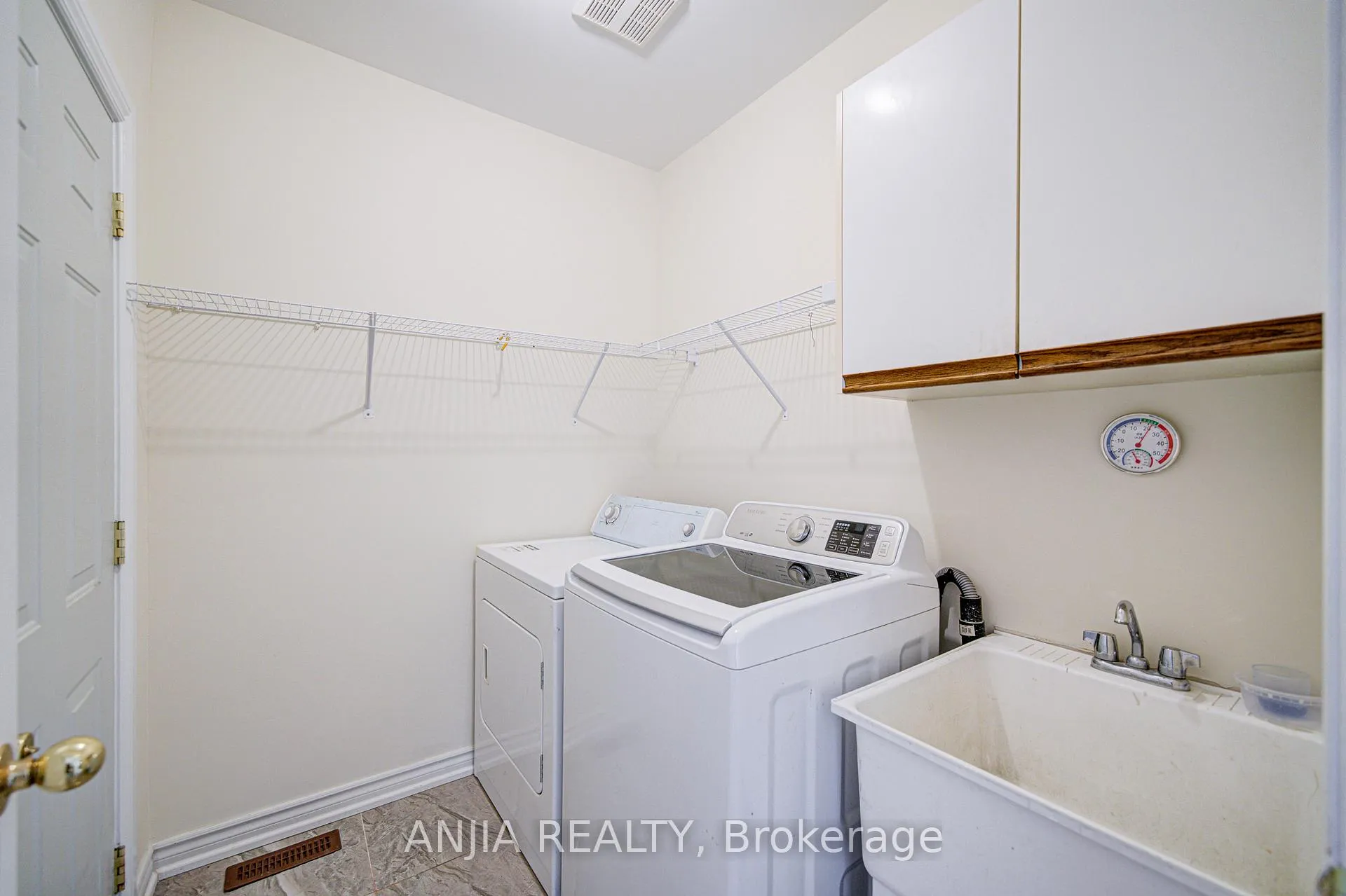 Photo 21 of 10 Wingrove Street, Markham, Wismer — HOMEH