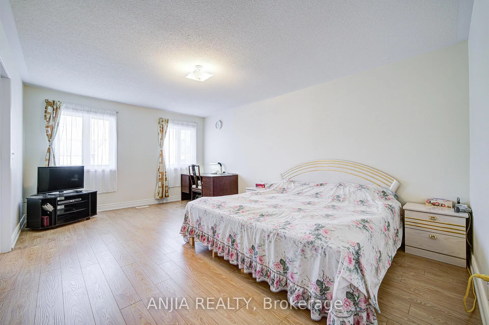 Photo 24 of 10 Wingrove Street, Markham, Wismer — HOMEH