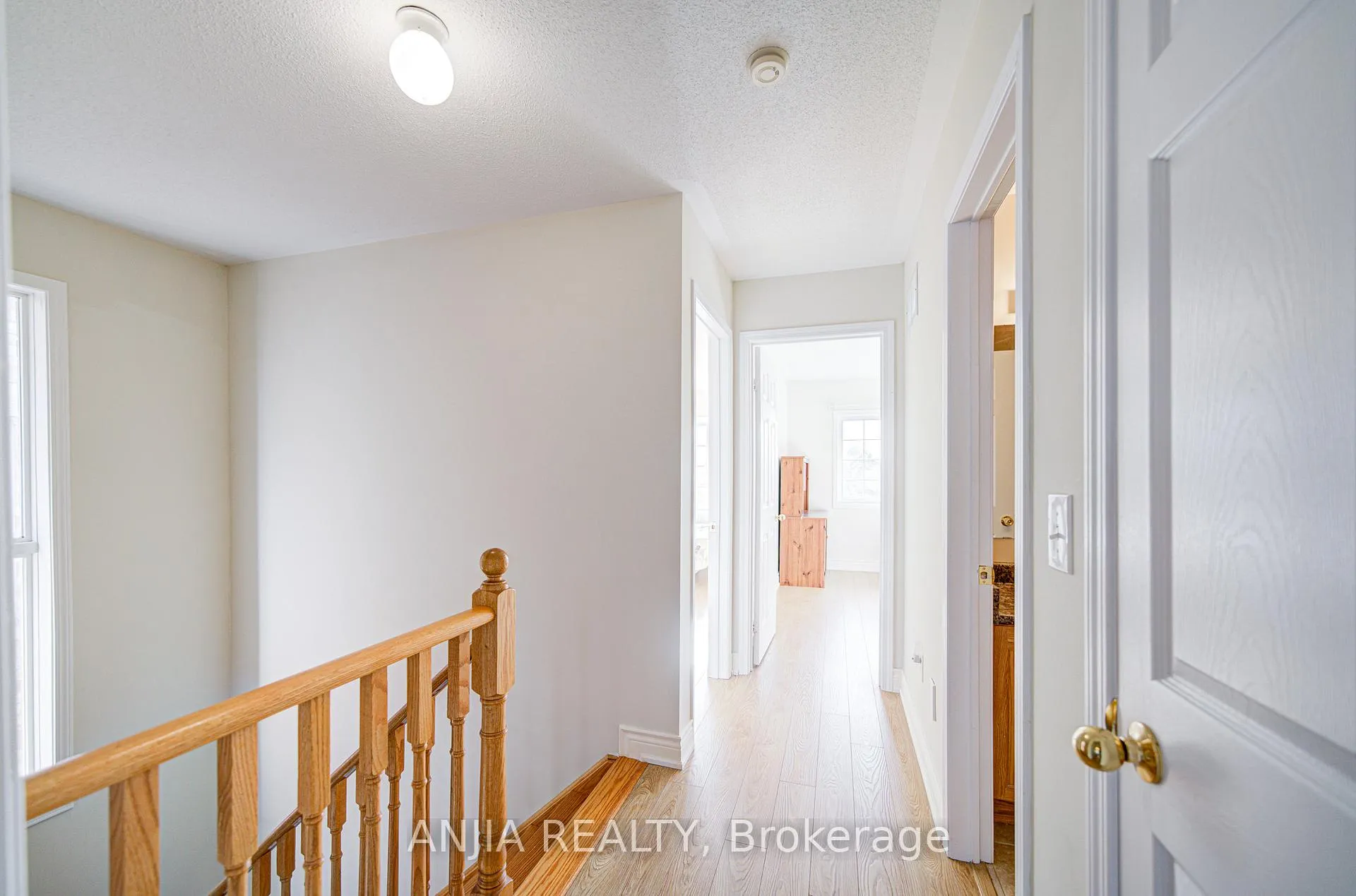 Photo 28 of 10 Wingrove Street, Markham, Wismer — HOMEH