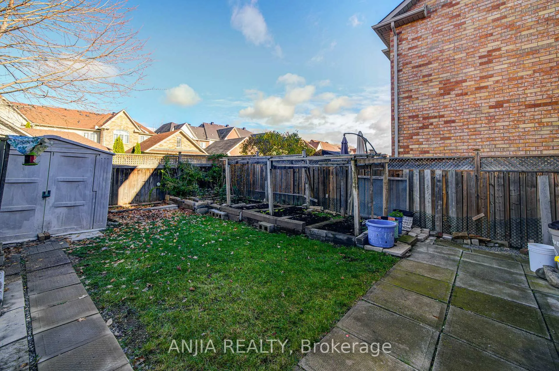 Photo 38 of 10 Wingrove Street, Markham, Wismer — HOMEH