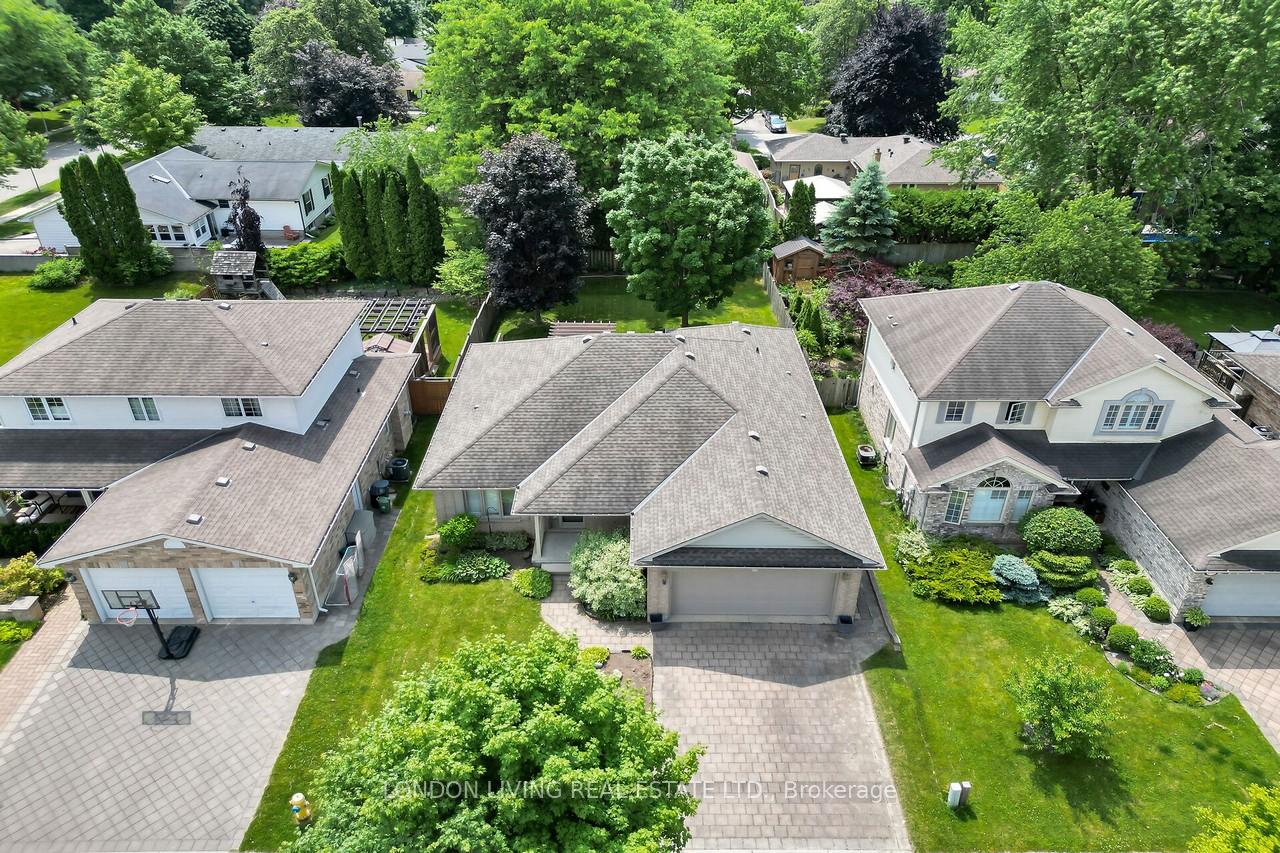 Photo 2 of 1715 Milestone Road, London, North C — HOMEH