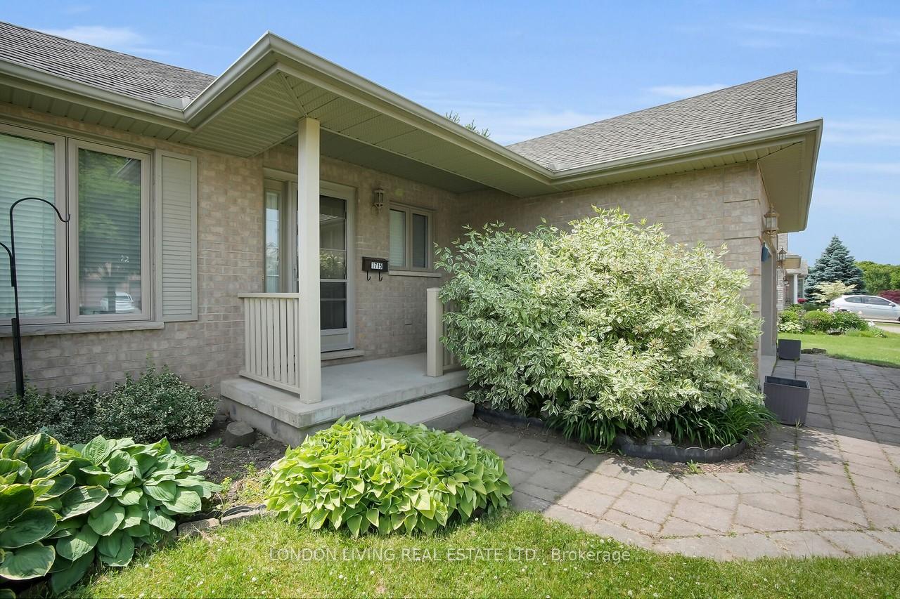 Photo 4 of 1715 Milestone Road, London, North C — HOMEH