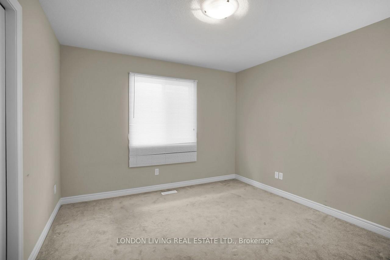 Photo 23 of 1715 Milestone Road, London, North C — HOMEH
