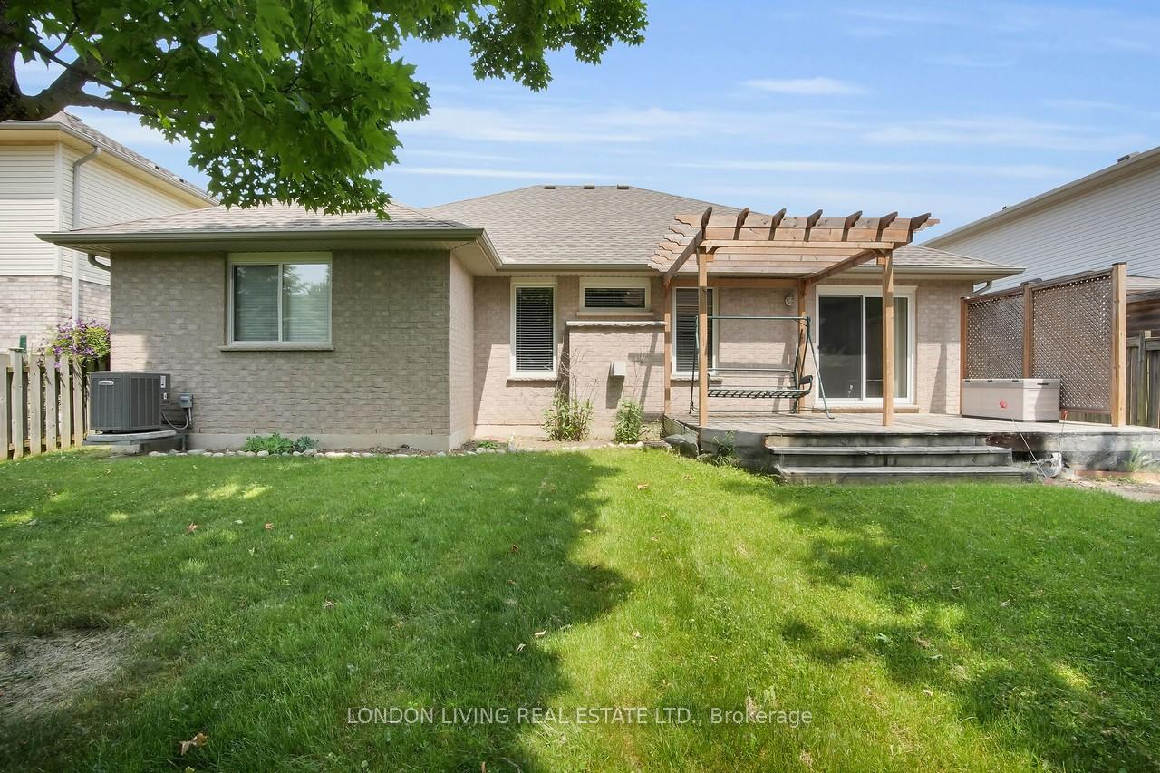 Photo 35 of 1715 Milestone Road, London, North C — HOMEH