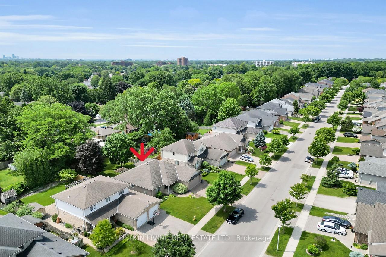 Photo 39 of 1715 Milestone Road, London, North C — HOMEH