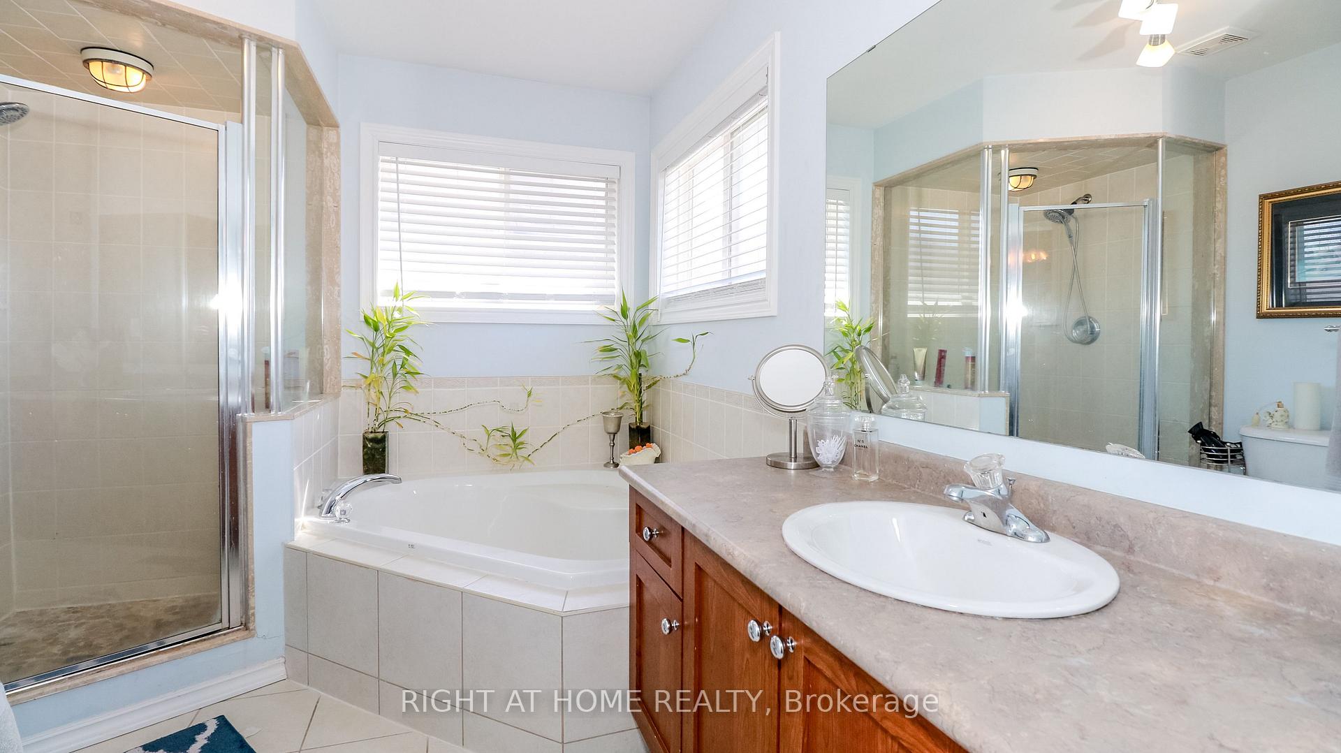 Photo 10 of 2072 Wilson Street, Innisfil, Alcona — HOMEH