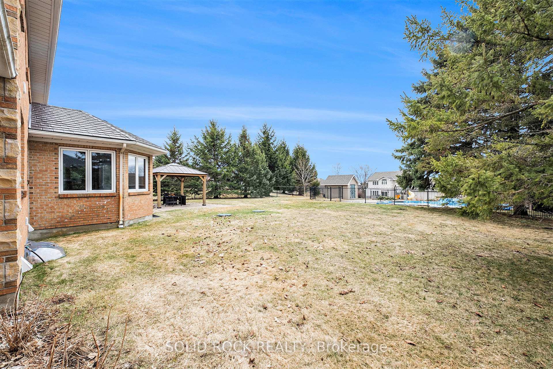 Photo 27 of 6634 Old Forest Drive, Ottawa, North Gower — HOMEH