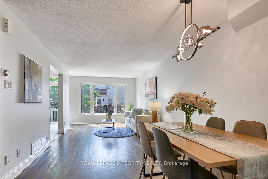 Photo 6 of 333 Brigitta Street, Ottawa, Kanata - Emerald Meadows/Trailwest — HOMEH