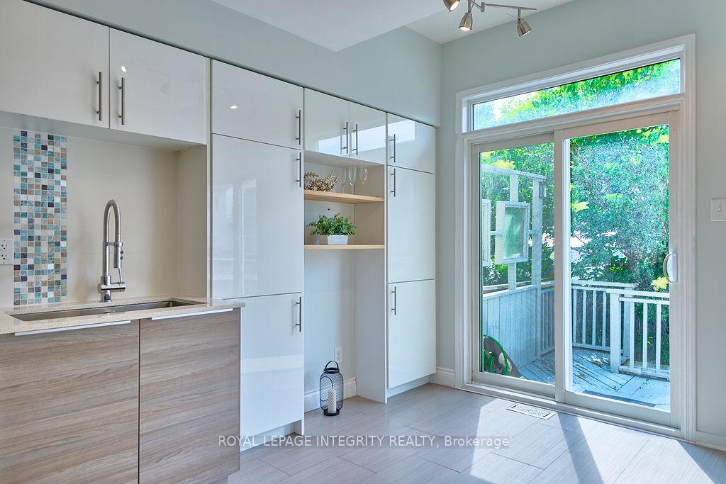 Photo 15 of 333 Brigitta Street, Ottawa, Kanata - Emerald Meadows/Trailwest — HOMEH