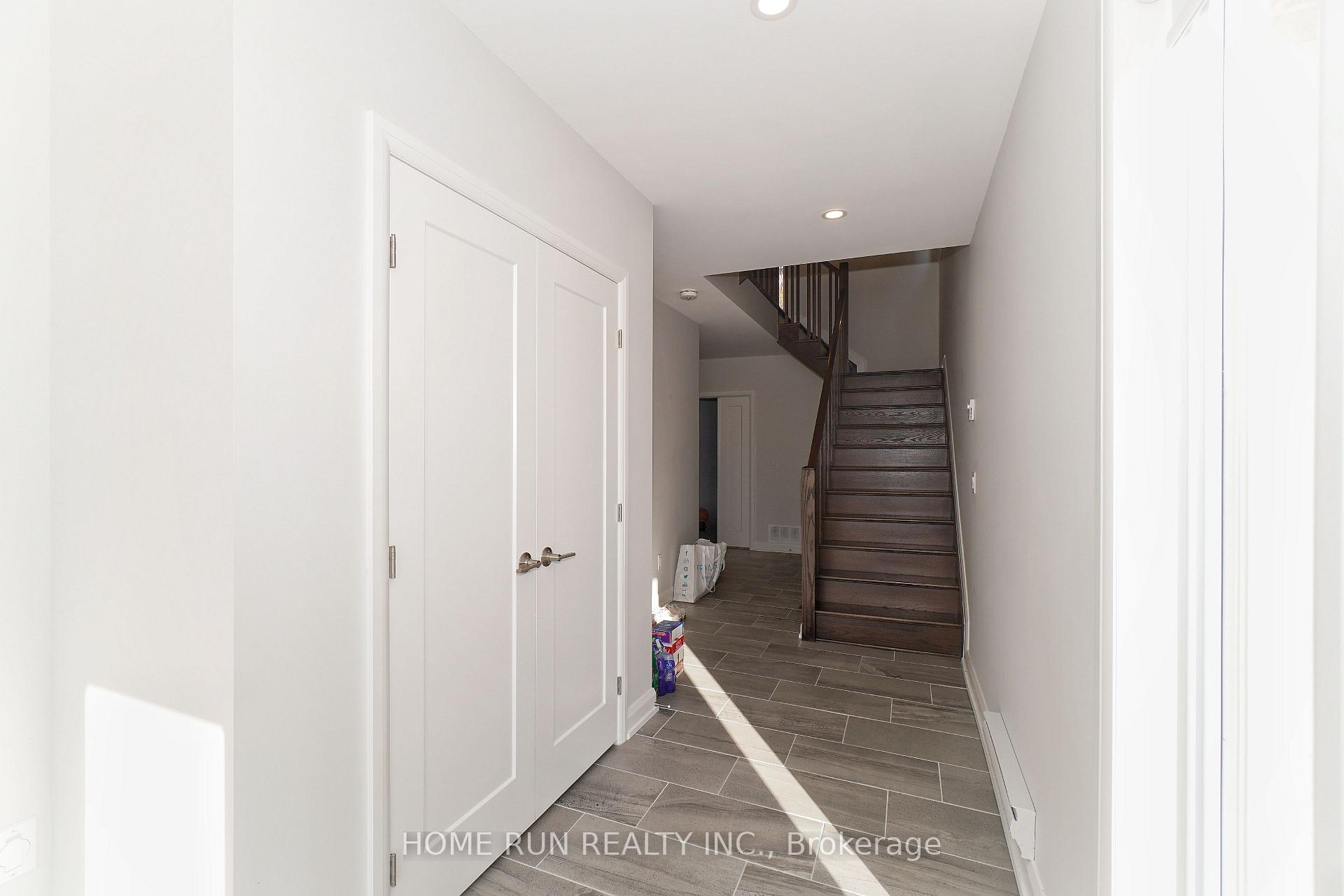 Photo 3 of 135 Boundstone Way, Ottawa, Kanata - Kanata Lakes/Heritage Hills — HOMEH