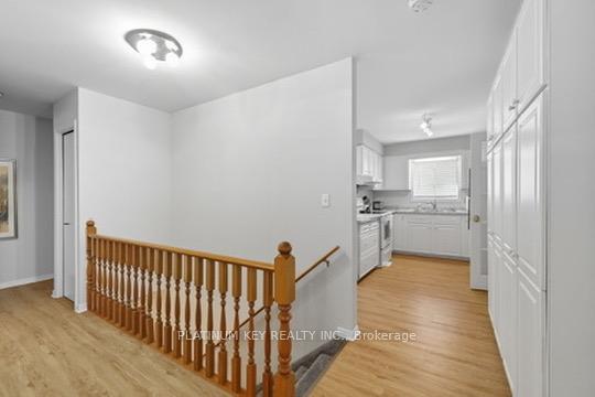 Photo 10 of 23 Lynngate Grove, London, South M — HOMEH