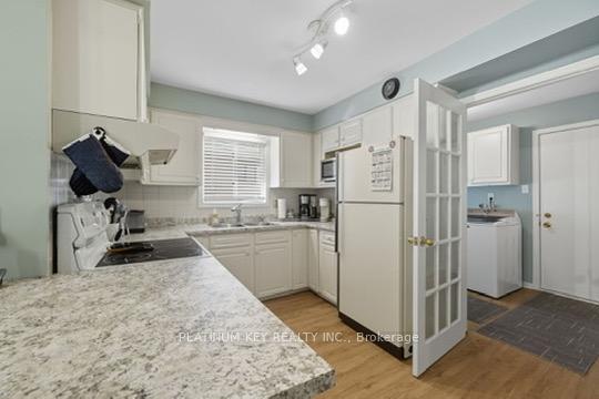 Photo 21 of 23 Lynngate Grove, London, South M — HOMEH
