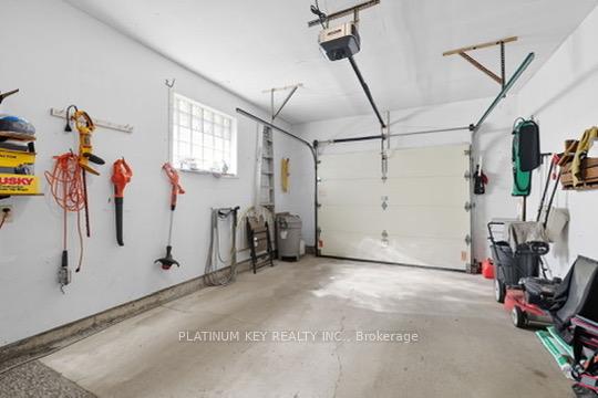 Photo 32 of 23 Lynngate Grove, London, South M — HOMEH