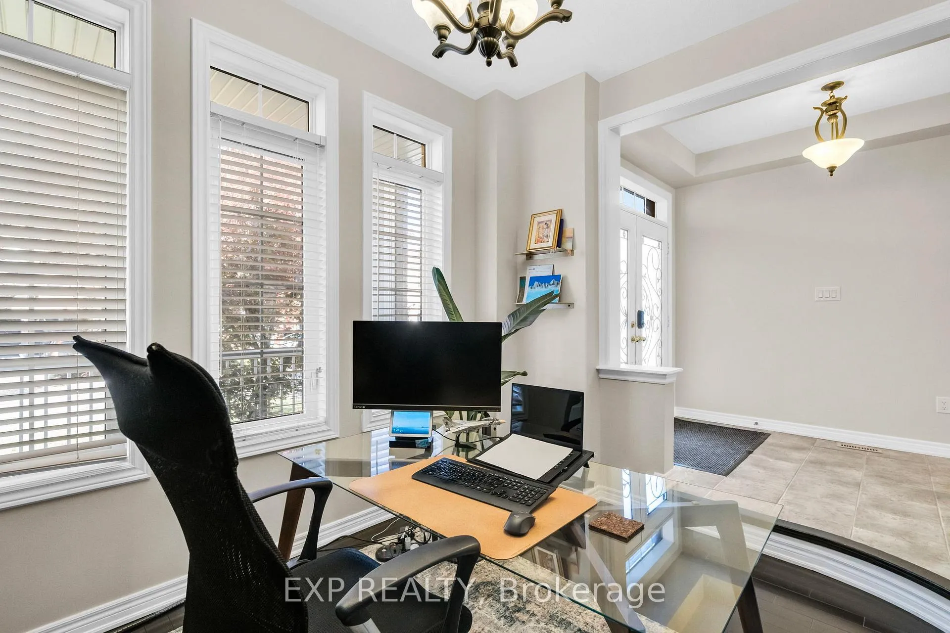 Photo 5 of 101 Smoothwater Terrace, Markham, Box Grove — HOMEH
