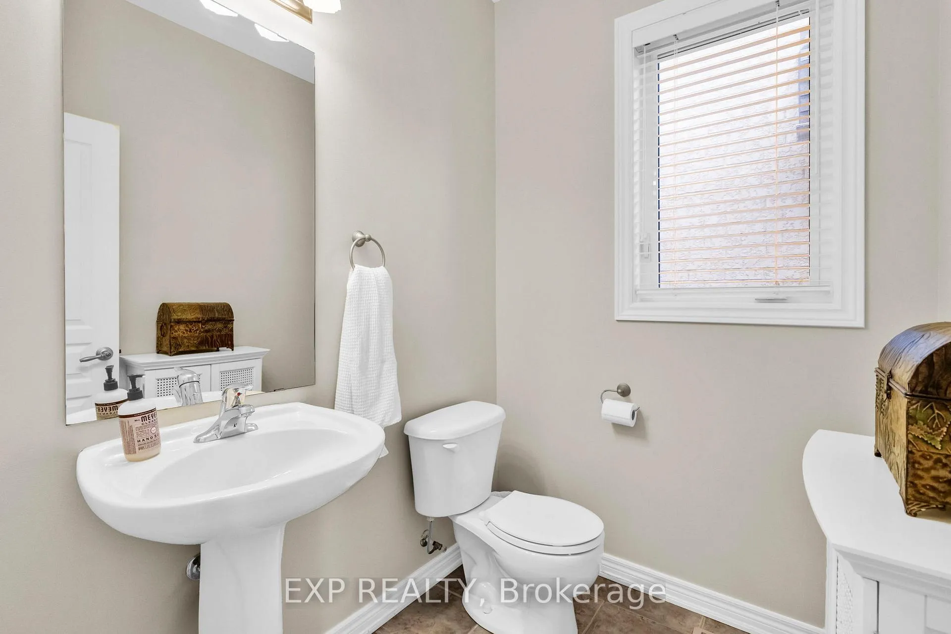Photo 18 of 101 Smoothwater Terrace, Markham, Box Grove — HOMEH