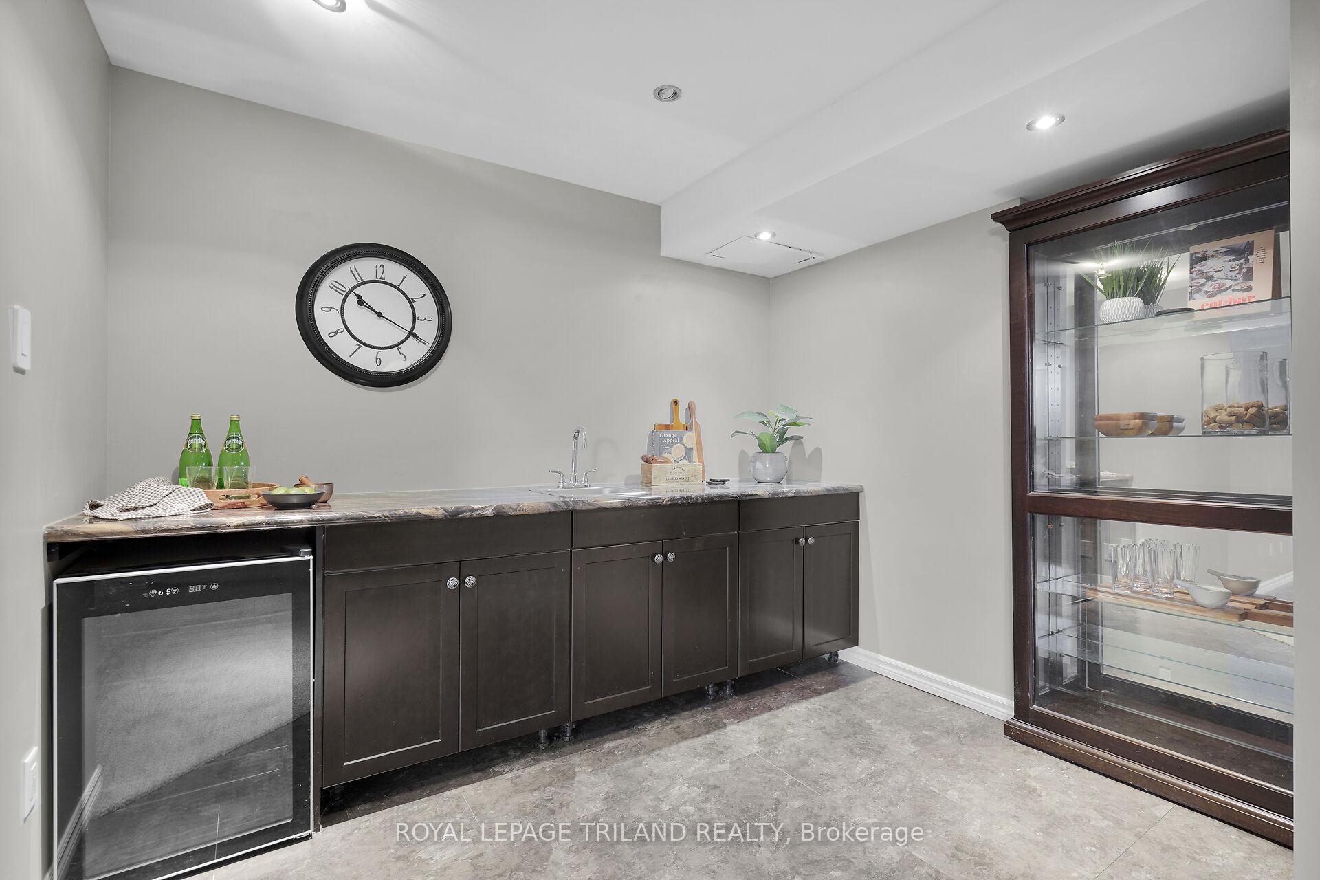 Photo 35 of 67 Robinson Lane, London, North G — HOMEH