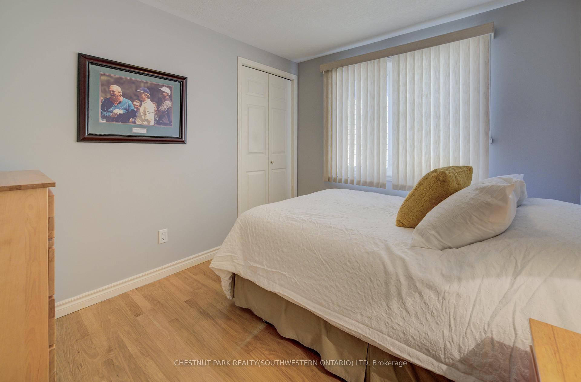 Photo 24 of 34 4th Avenue, Kitchener — HOMEH