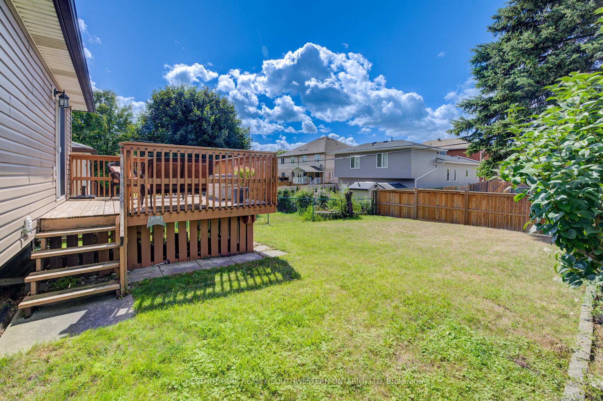 Photo 35 of 34 4th Avenue, Kitchener — HOMEH