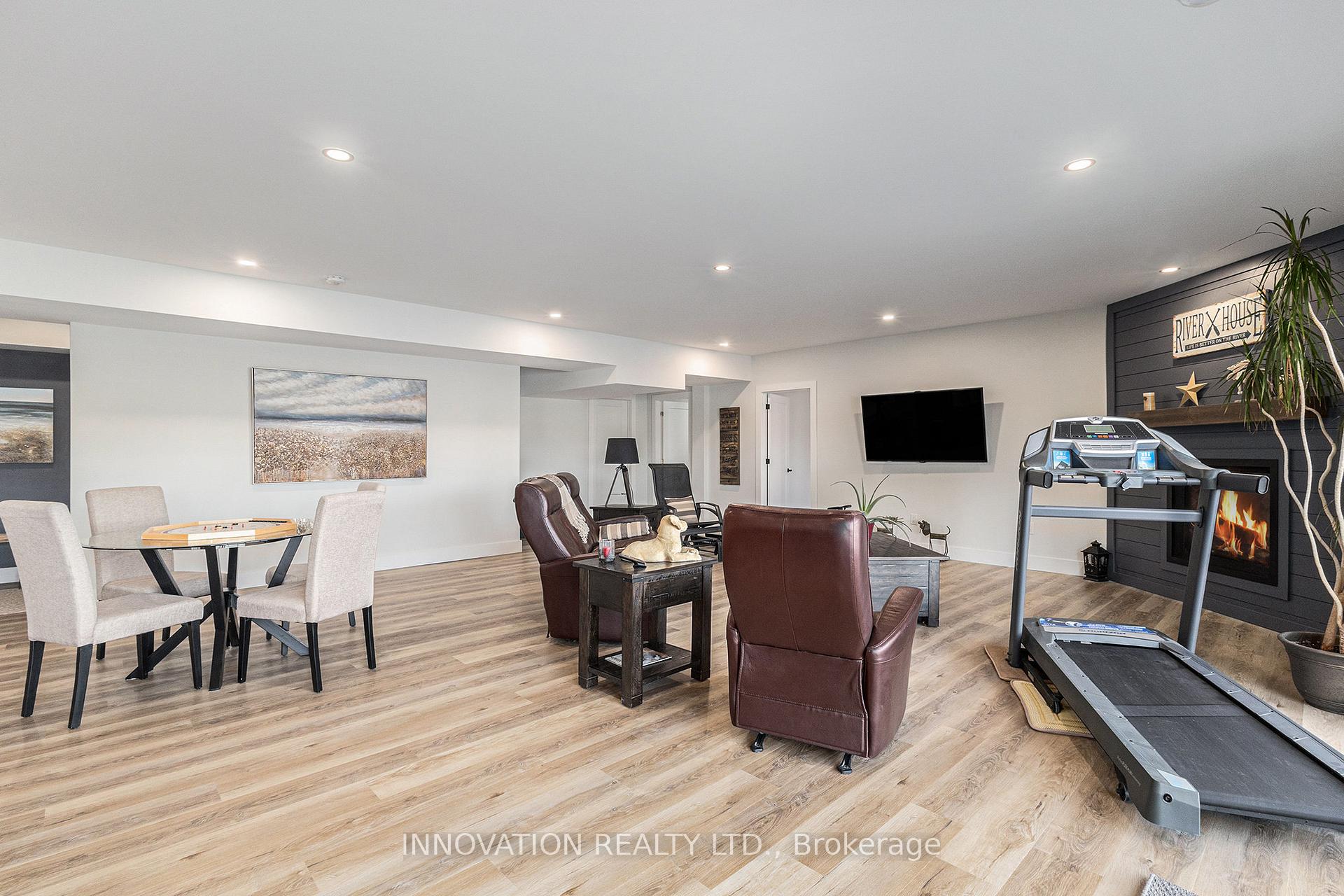 Photo 32 of 1048 Boucher Crescent, Ottawa, Manotick South to Roger Stevens — HOMEH