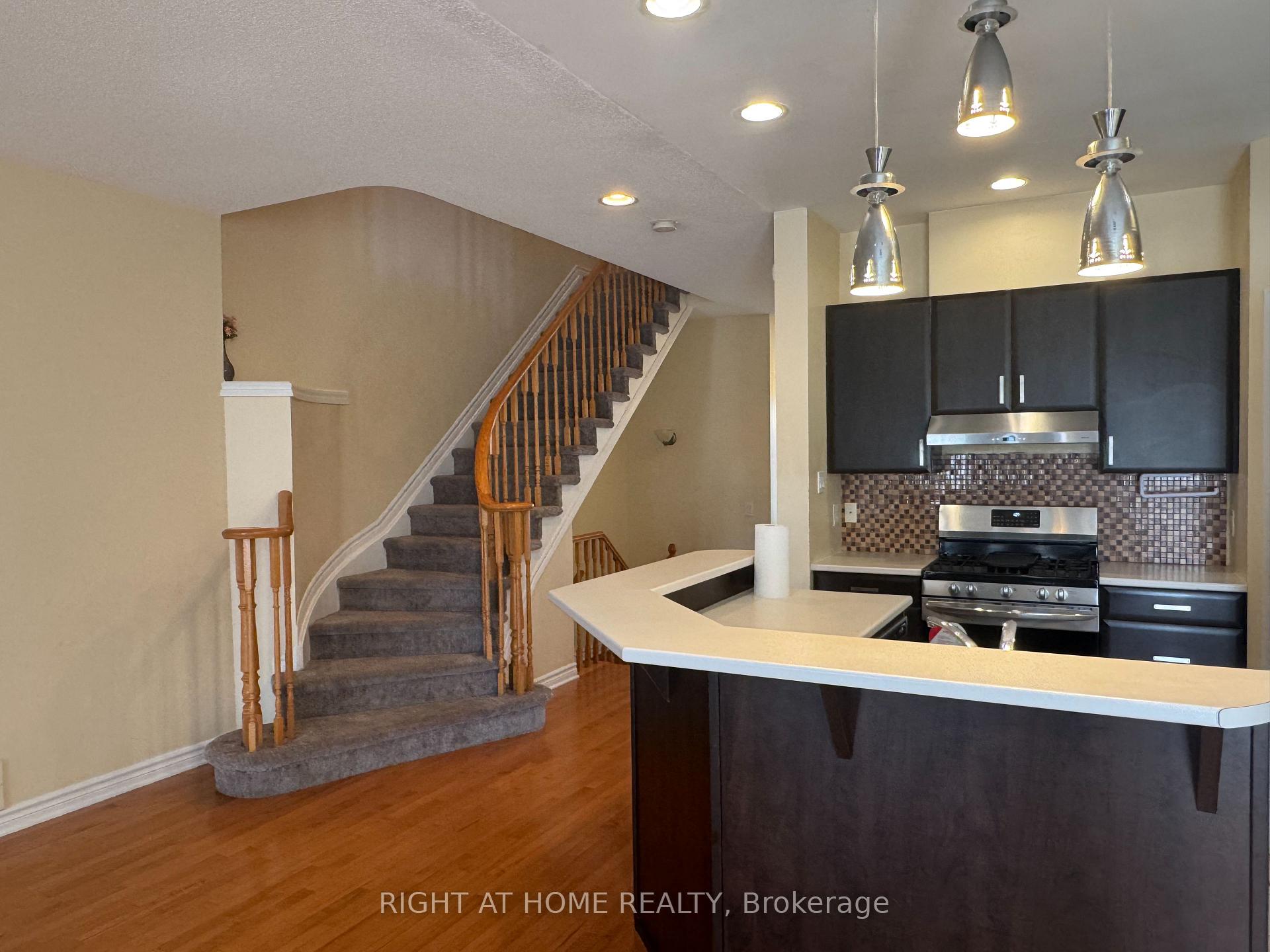 Photo 12 of 253 Waymark Crescent, Ottawa, Kanata - Bridlewood — HOMEH
