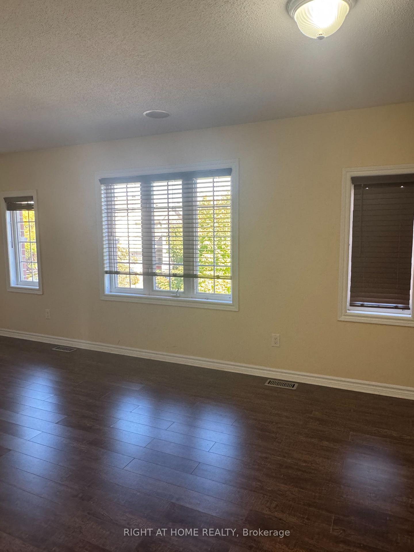 Photo 22 of 253 Waymark Crescent, Ottawa, Kanata - Bridlewood — HOMEH